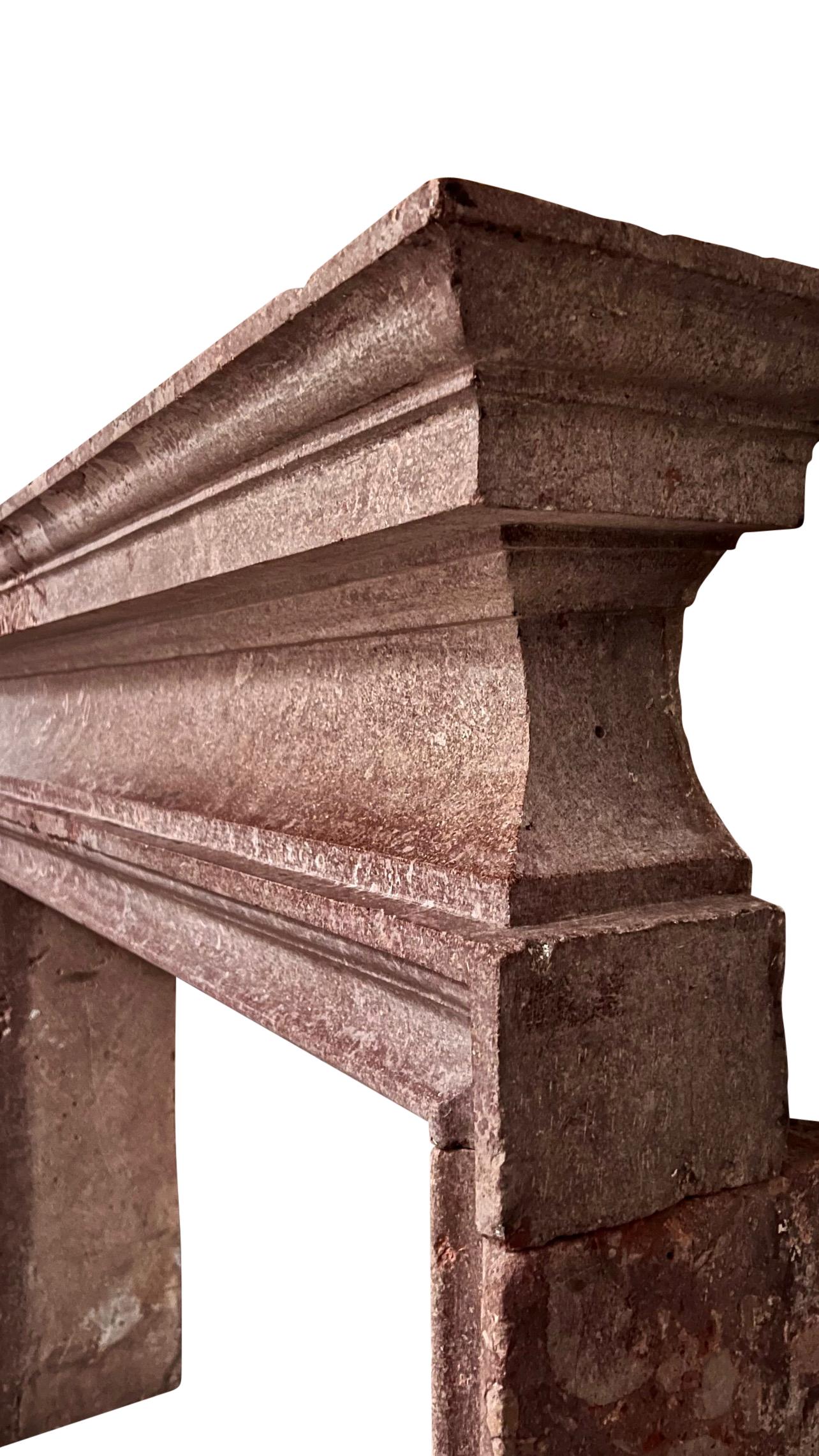 Italian Palazzo Artempo 15-16th century Stone Fireplace For High-End Decor For Sale 1