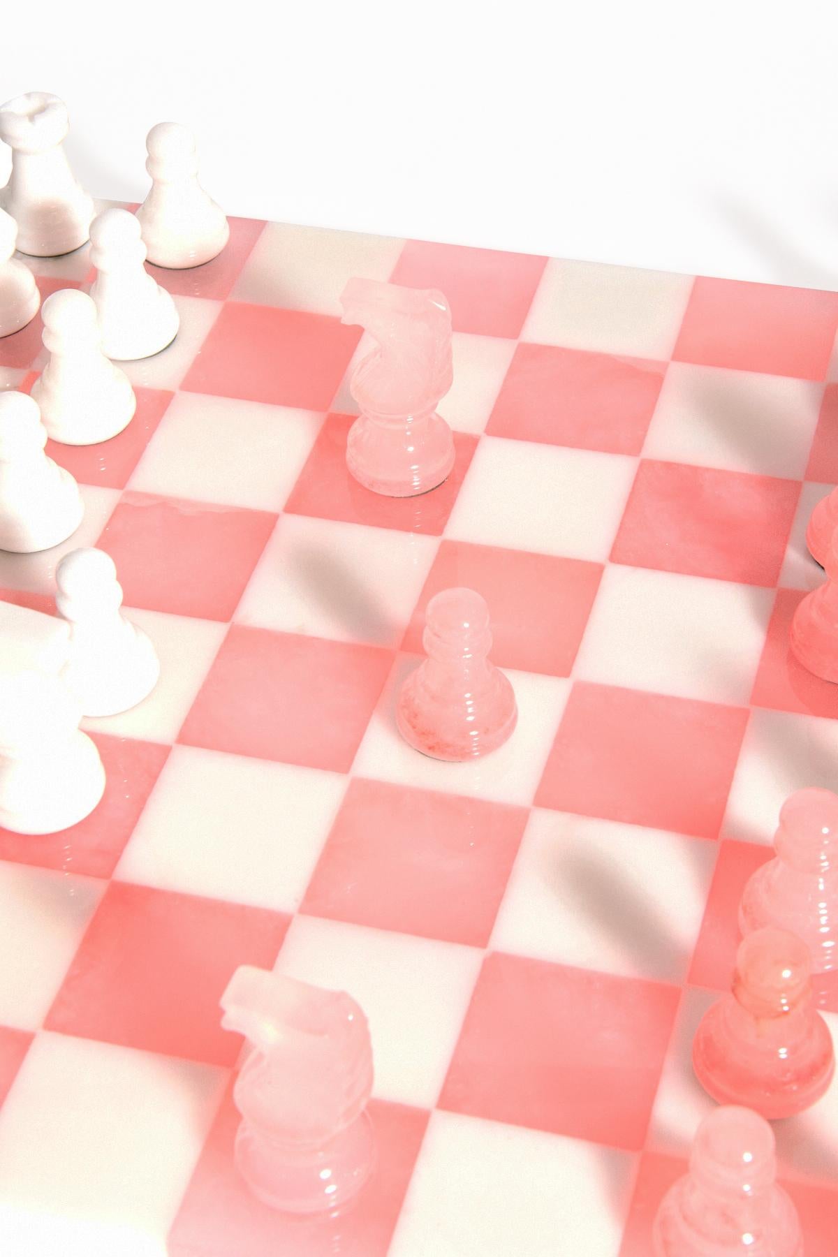 Contemporary Italian Pale Pink/White Large Alabaster Chess Set For Sale