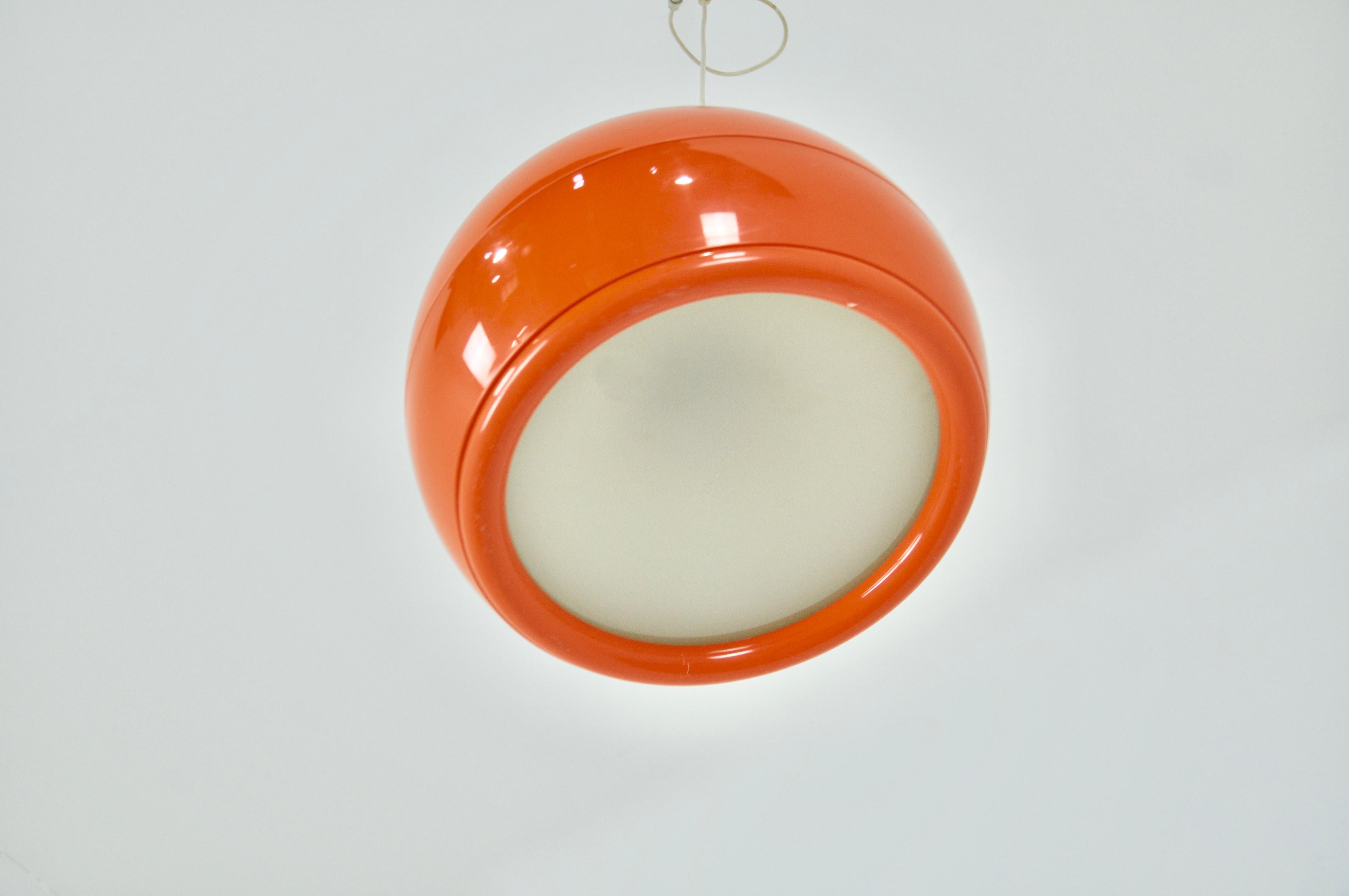 Mid-Century Modern Italian Pallade Lamp by Studio Tetrarch for Artemide, 1970s For Sale