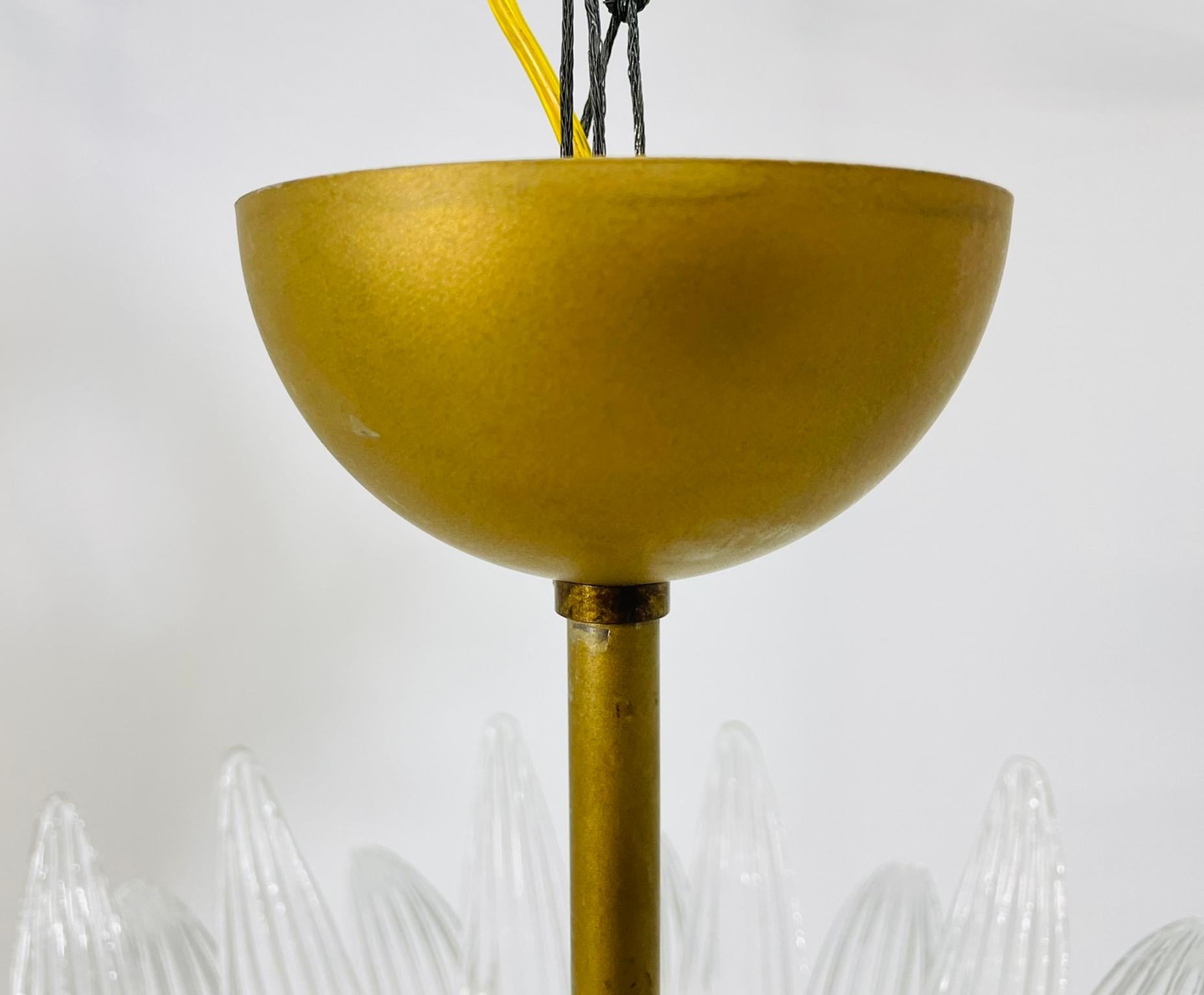 Lustre à palmettes italien avec feuilles en verre de Murano transparent, années 1990 en vente 2
