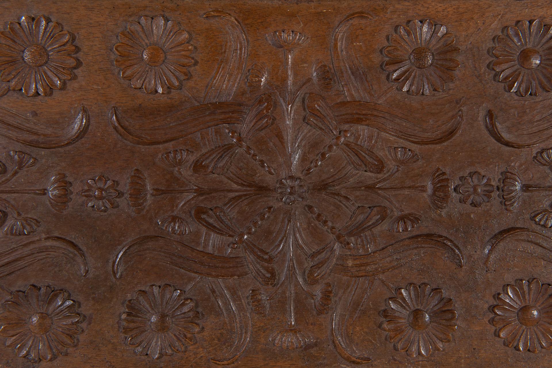 20th Century Italian Panels Engraved on Wood For Sale