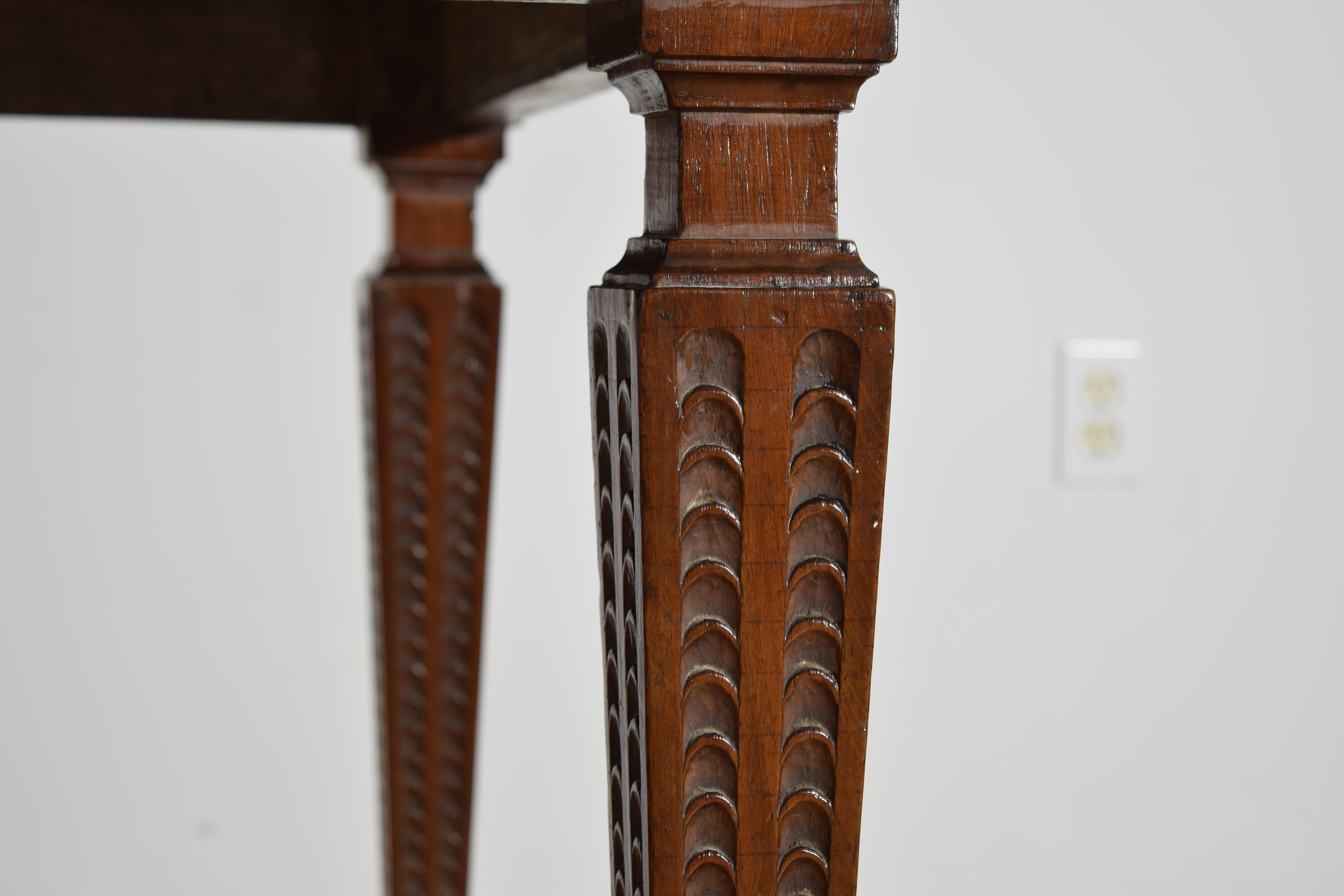 Italian, Parma, Early Neoclassic Carved Walnut 1-Drawer Center Table, ca. 1785 For Sale 2