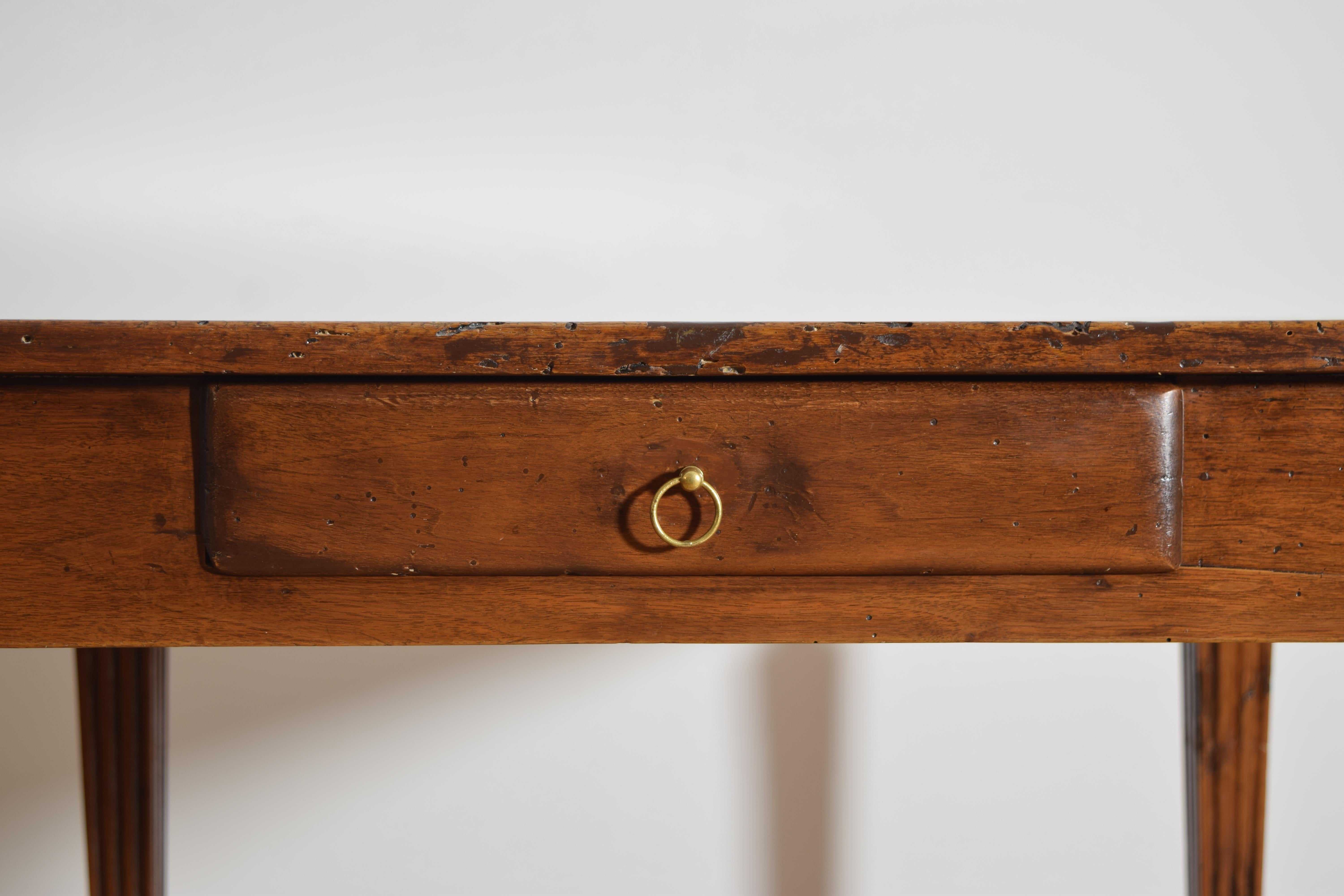Italian, Parmense, Louis XVI Period Walnut 1-Drawer Center Table, Late 18th cen. For Sale 2