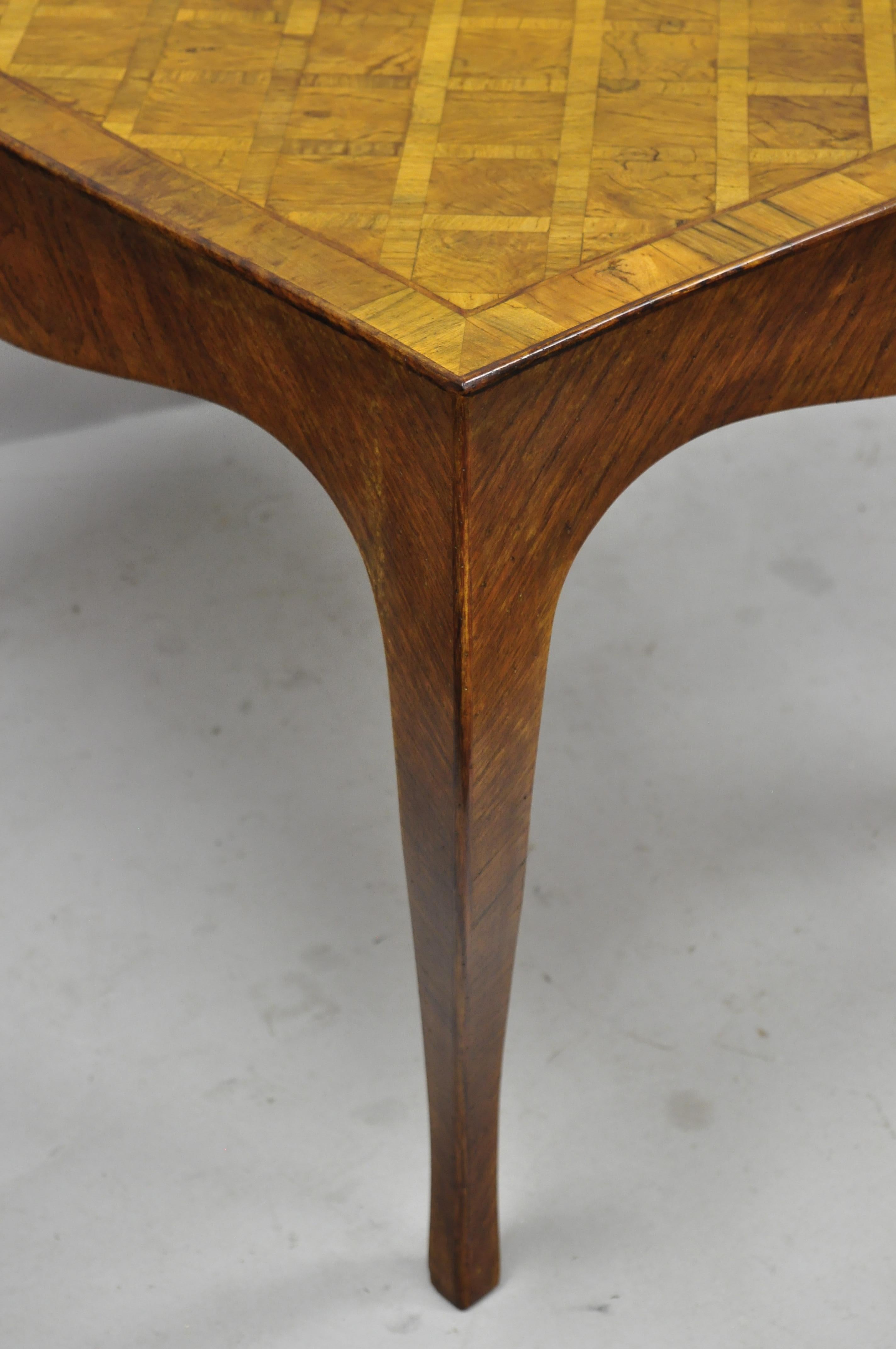 Italian Parquetry Inlay Olive Wood Square Coffee Side Table Louis XV Style For Sale 2