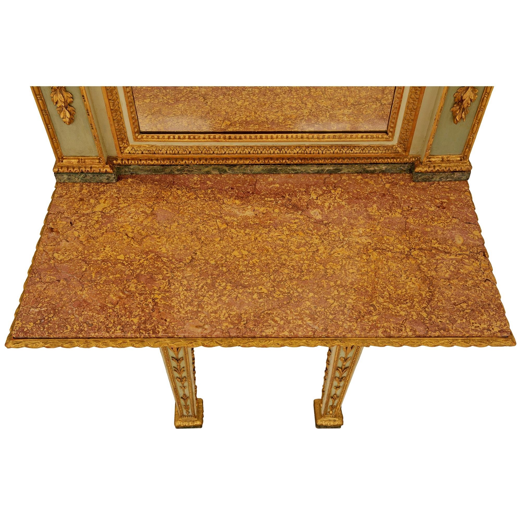 Espejo y consola Trumeau italianos de madera patinada y giltwood en venta 4