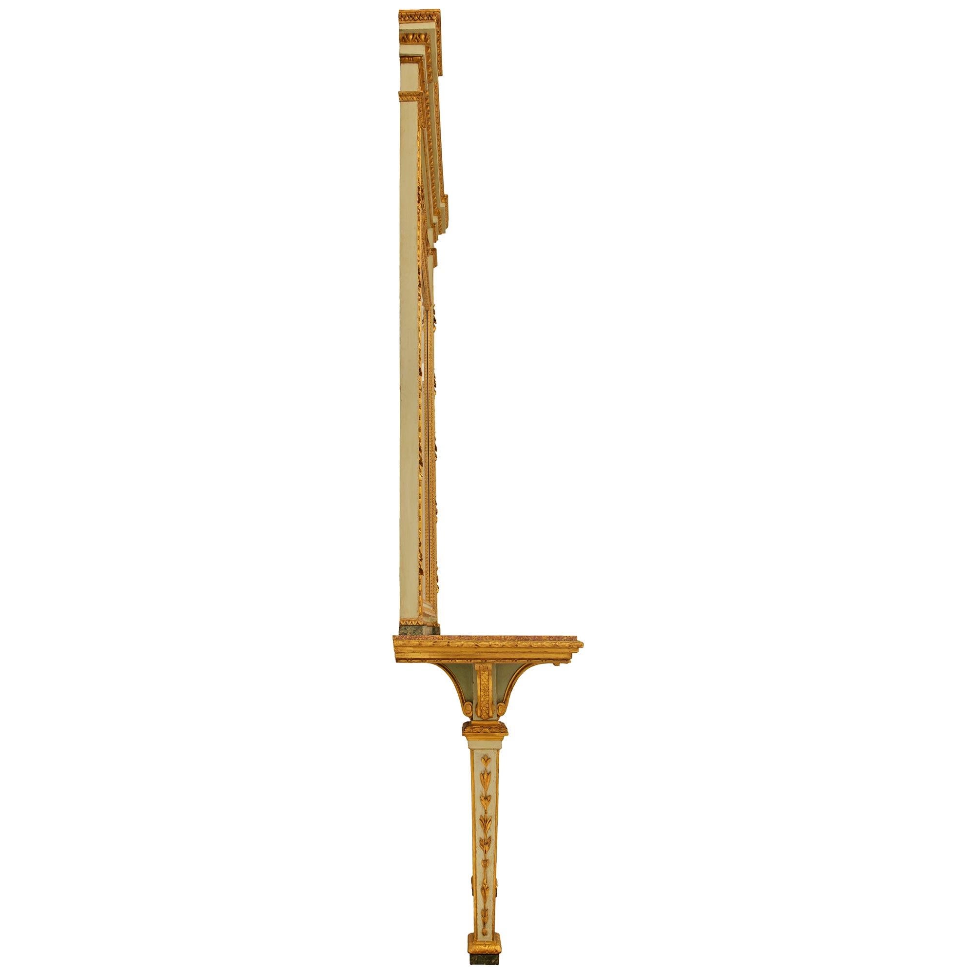 Espejo y consola Trumeau italianos de madera patinada y giltwood Italiano en venta