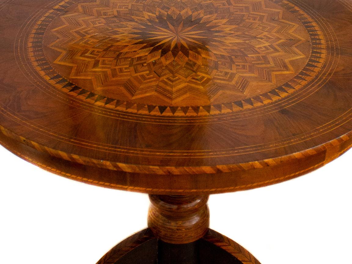 Wood Italian Marquetry Center Table – 19th Century For Sale