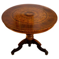 Table centrale italienne en marqueterie "Pé-de-Galo" - 19ème siècle
