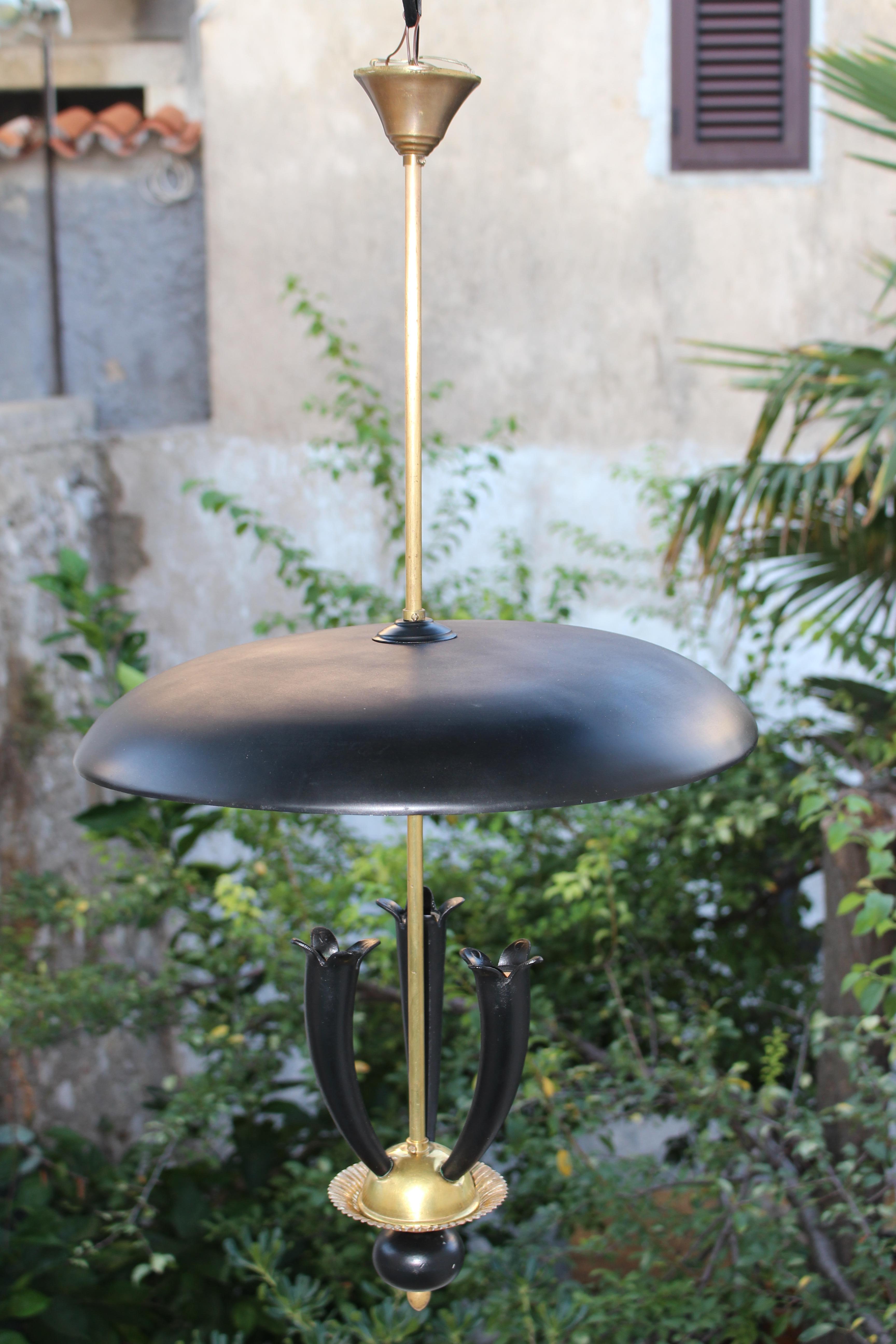 Mid-Century Modern Italian Pendant Attributed to Guglielmo Ulrich