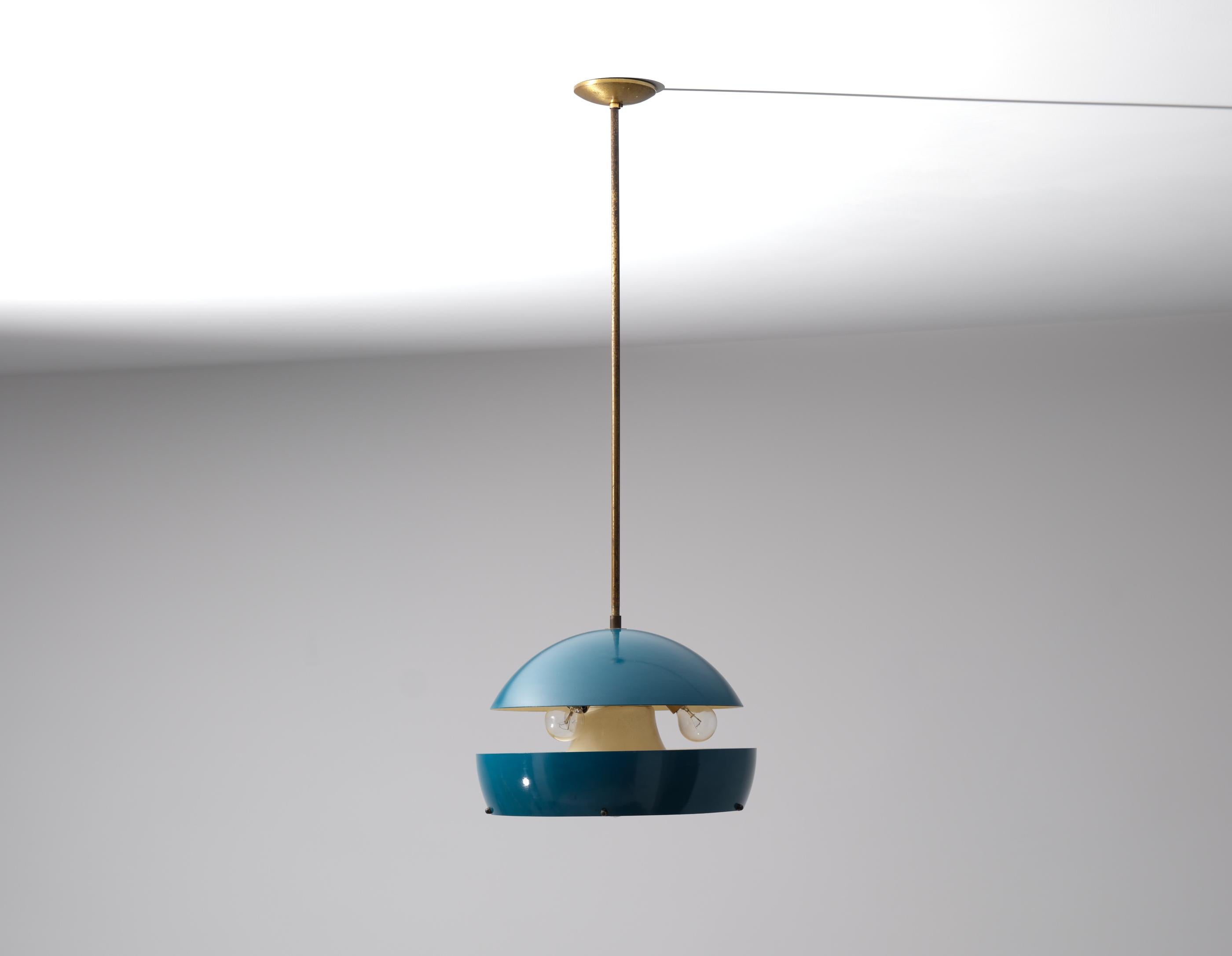 Italian Pendant Chandelier, Modern Design of the 50s For Sale 7