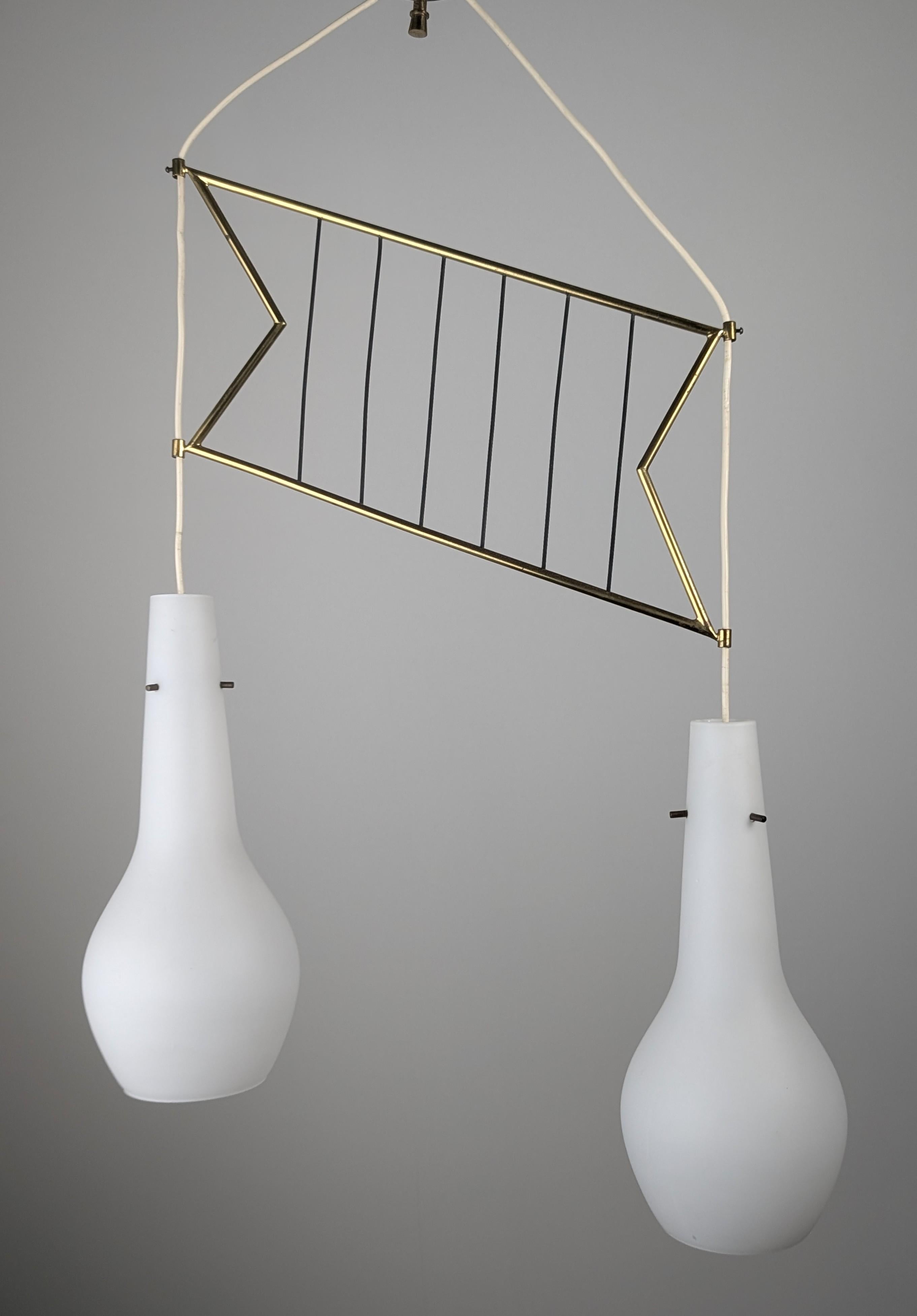 Italian Pendant Lamp with Opaline Shades & Brass, Stilnovo Style, 1950s For Sale 2