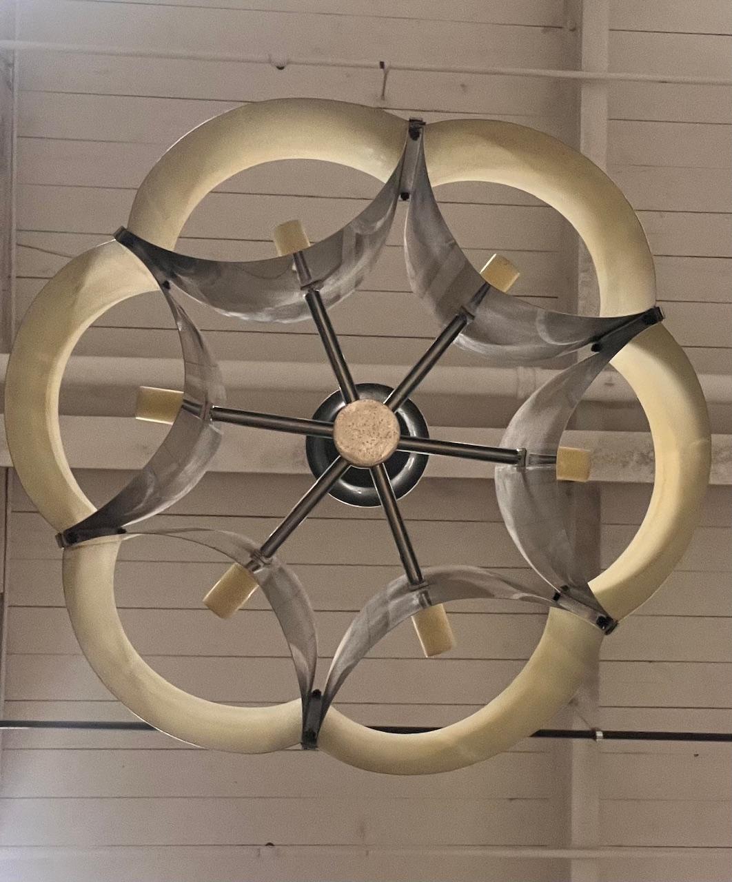 Lampada a sospensione italiana in vendita 1