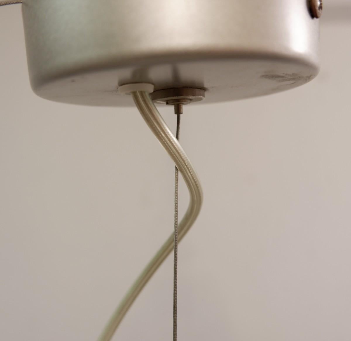 Métal Lampe à suspension italienne en métal argenté, années 1960 en vente