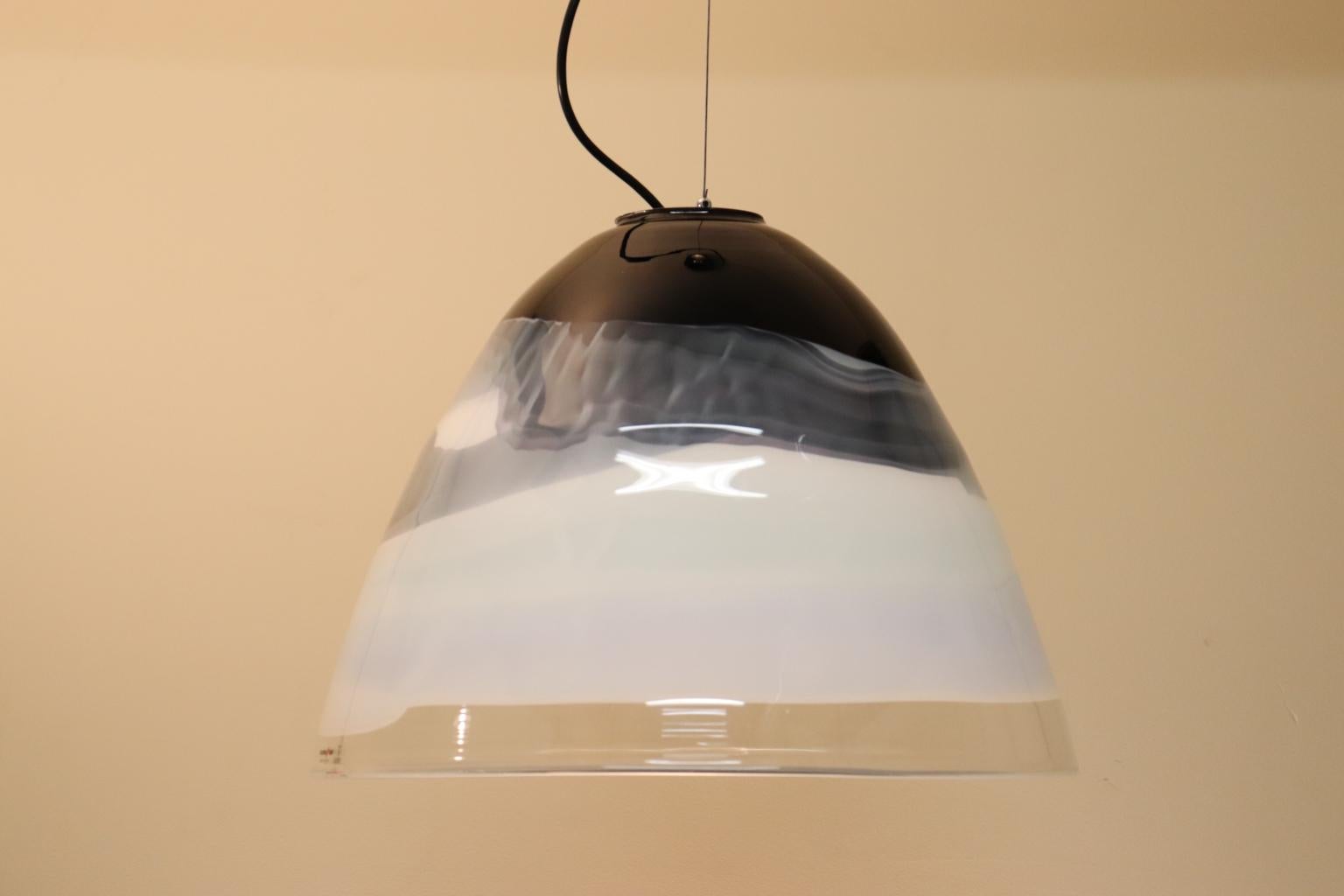 Mid-Century Modern Italian Pendant Lamp Murano Hand Blown Glass by Murano Due For Sale 6