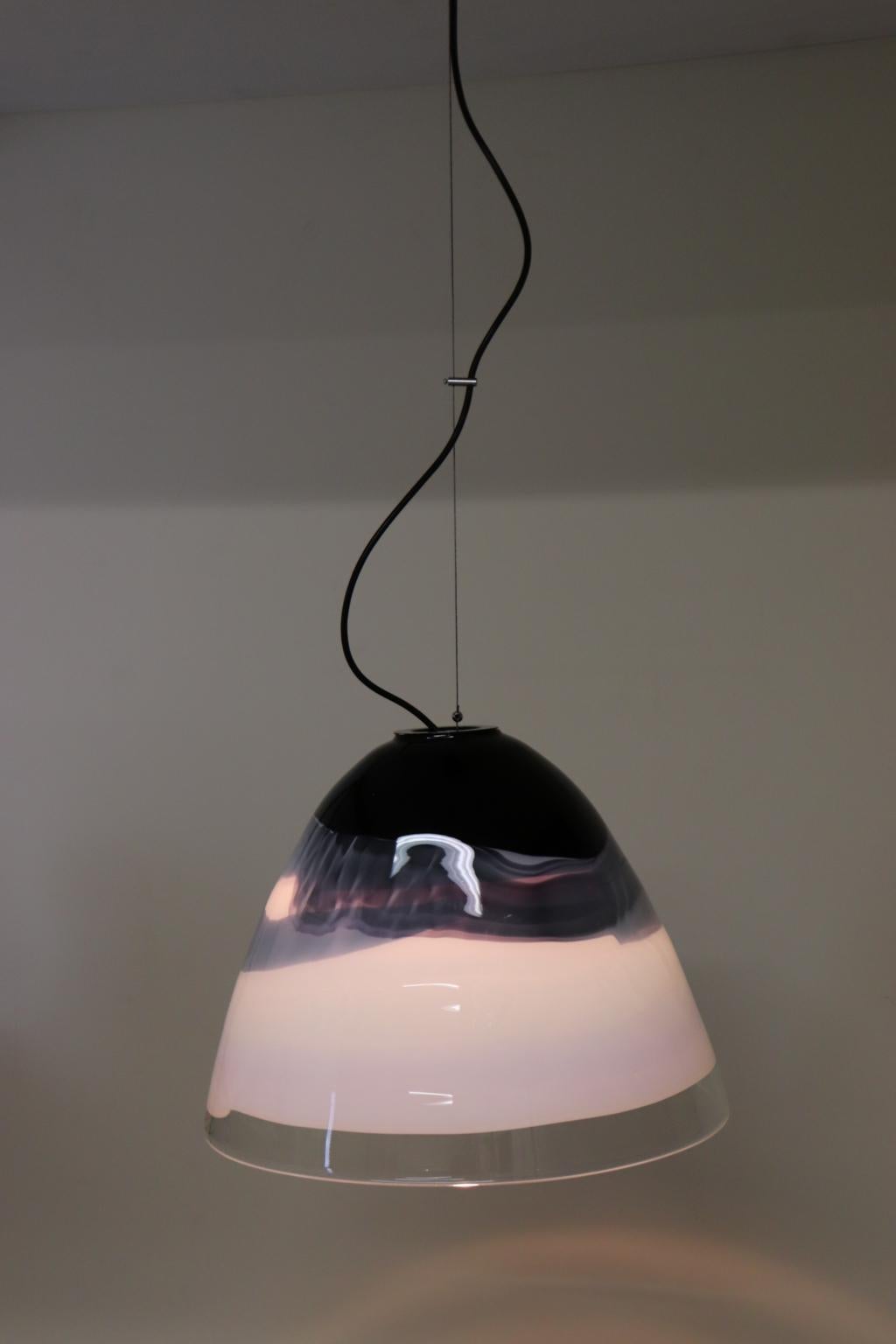 Mid-Century Modern Italian Pendant Lamp Murano Hand Blown Glass by Murano Due For Sale 2