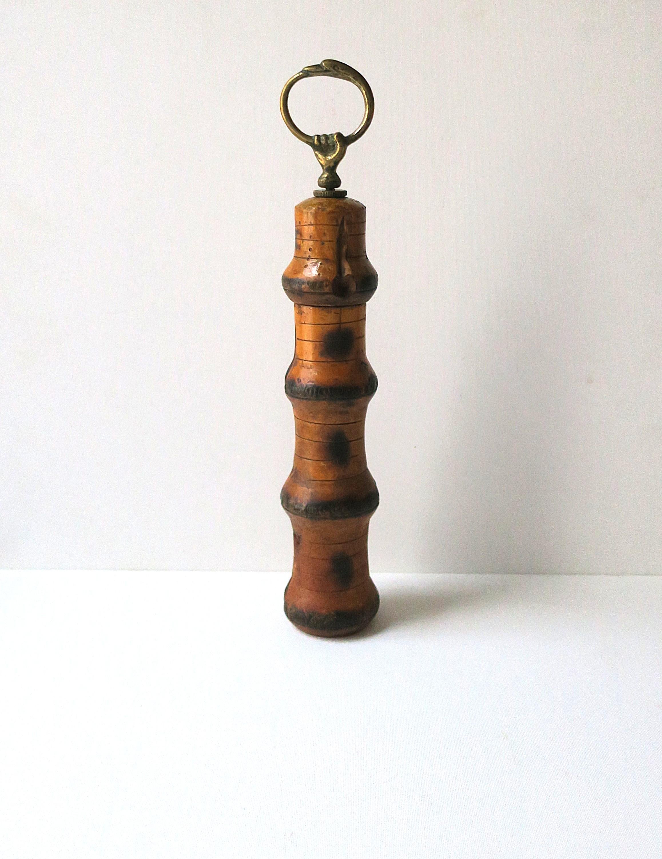 Molinillo de pimienta italiano de madera estilo 