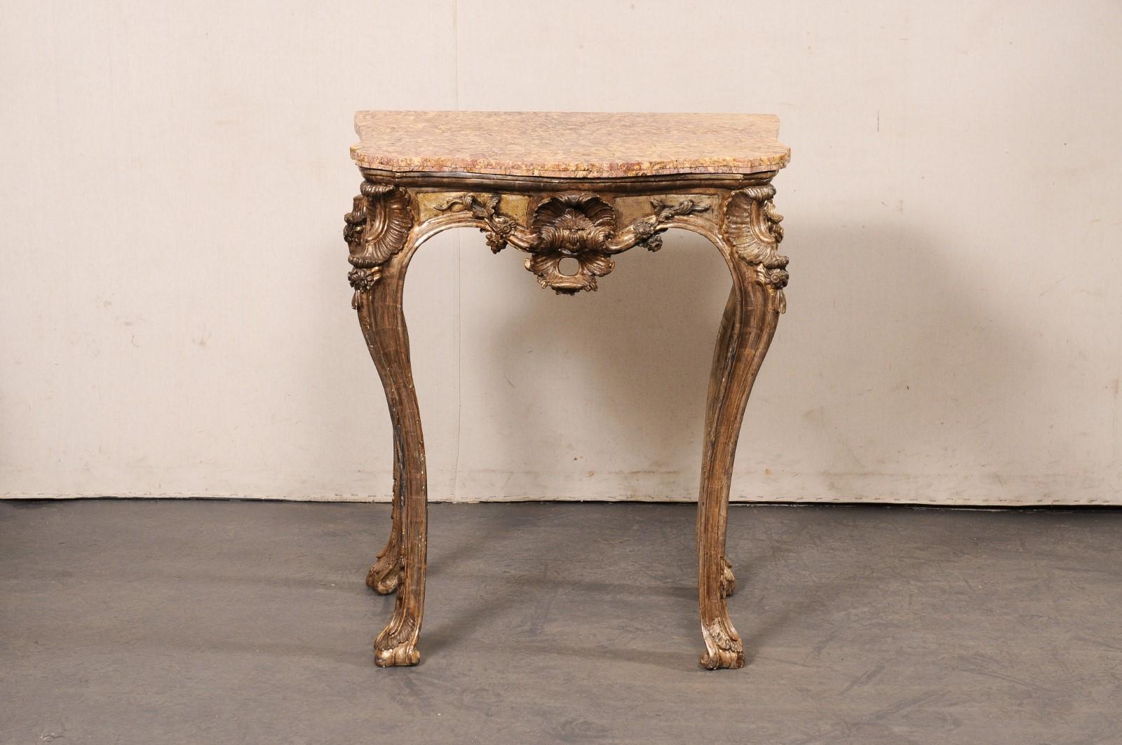 Tavolo da salotto rococò d'epoca italiana con finiture originali e piano in marmo in vendita 5