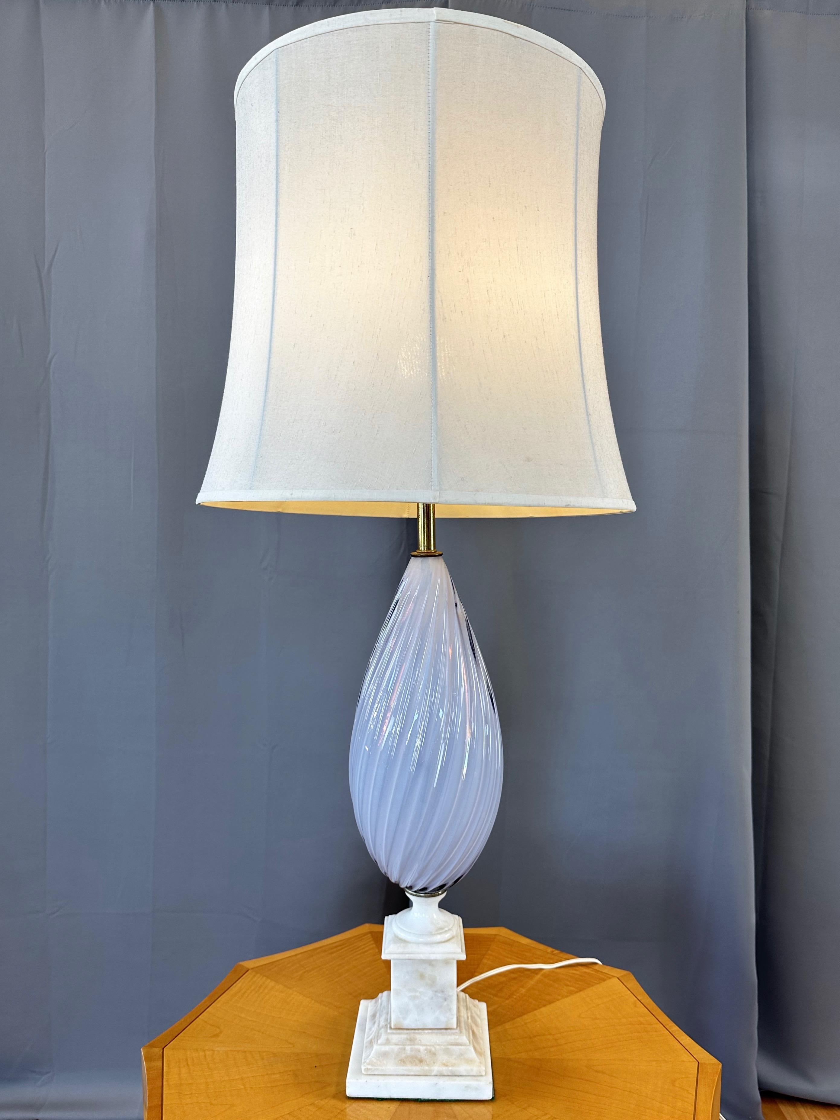 Italian Periwinkle Sommerso Murano Glass and Alabaster Table Lamp, circa 1950 For Sale 9