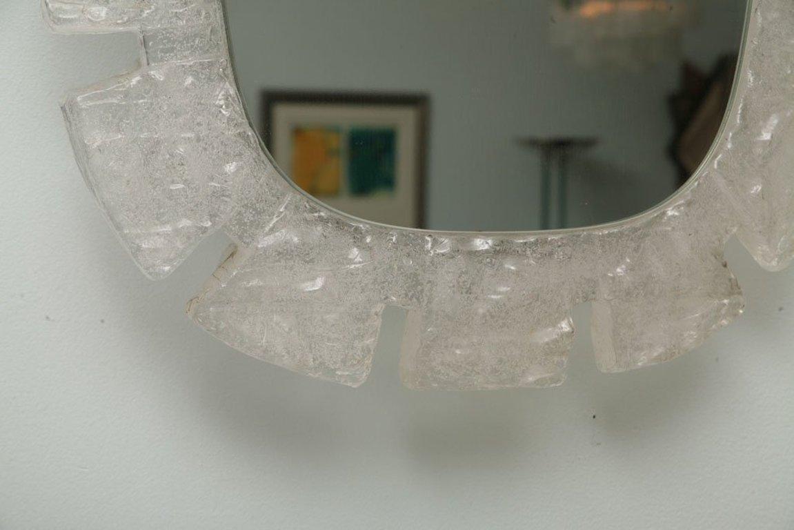 Italiano Specchio illuminato in perspex italiano in vendita