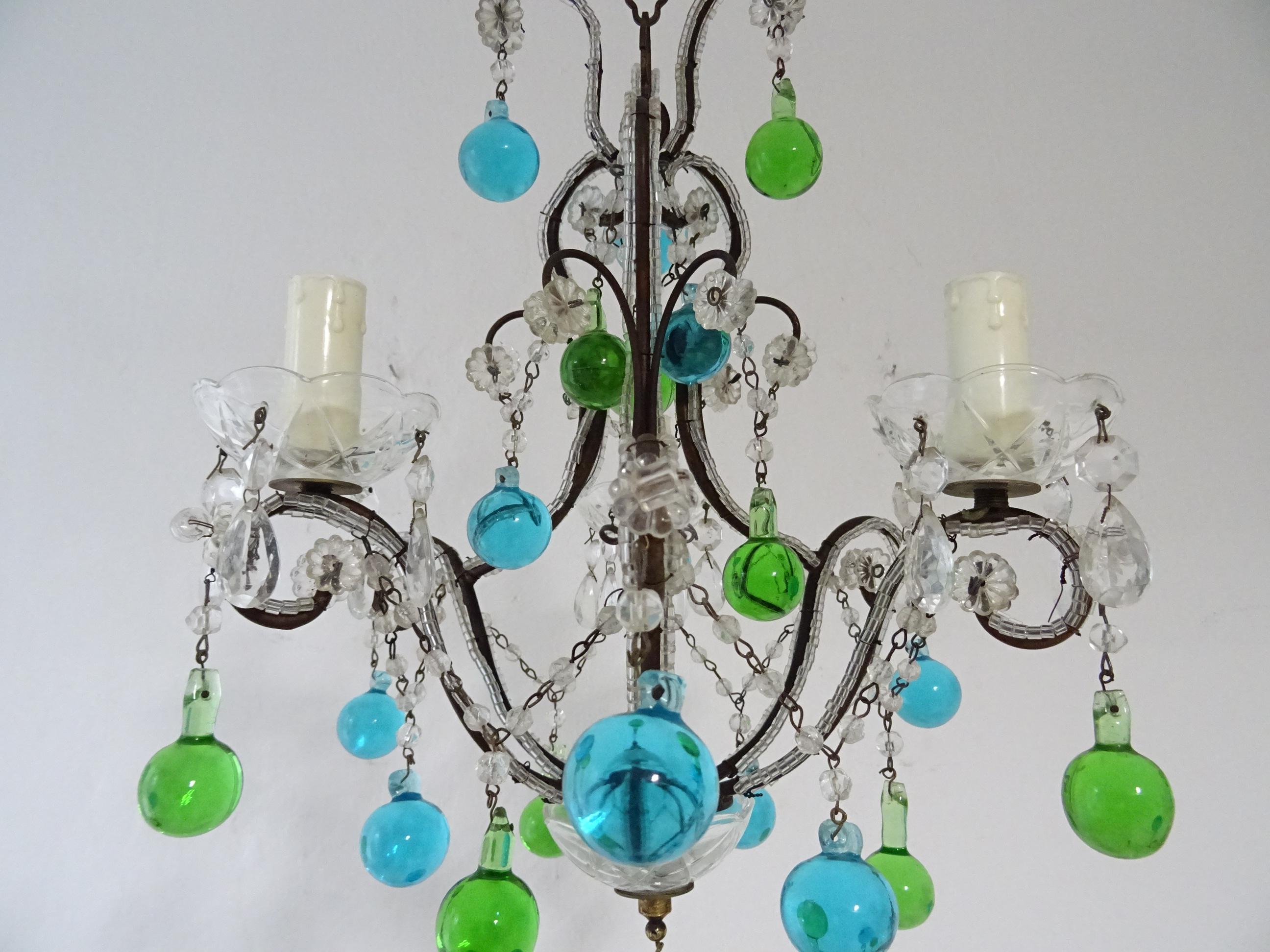 Italian Petit Blue & Green Murano Drops Beaded Crystal Chandelier, circa 1920 In Good Condition For Sale In Modena (MO), Modena (Mo)