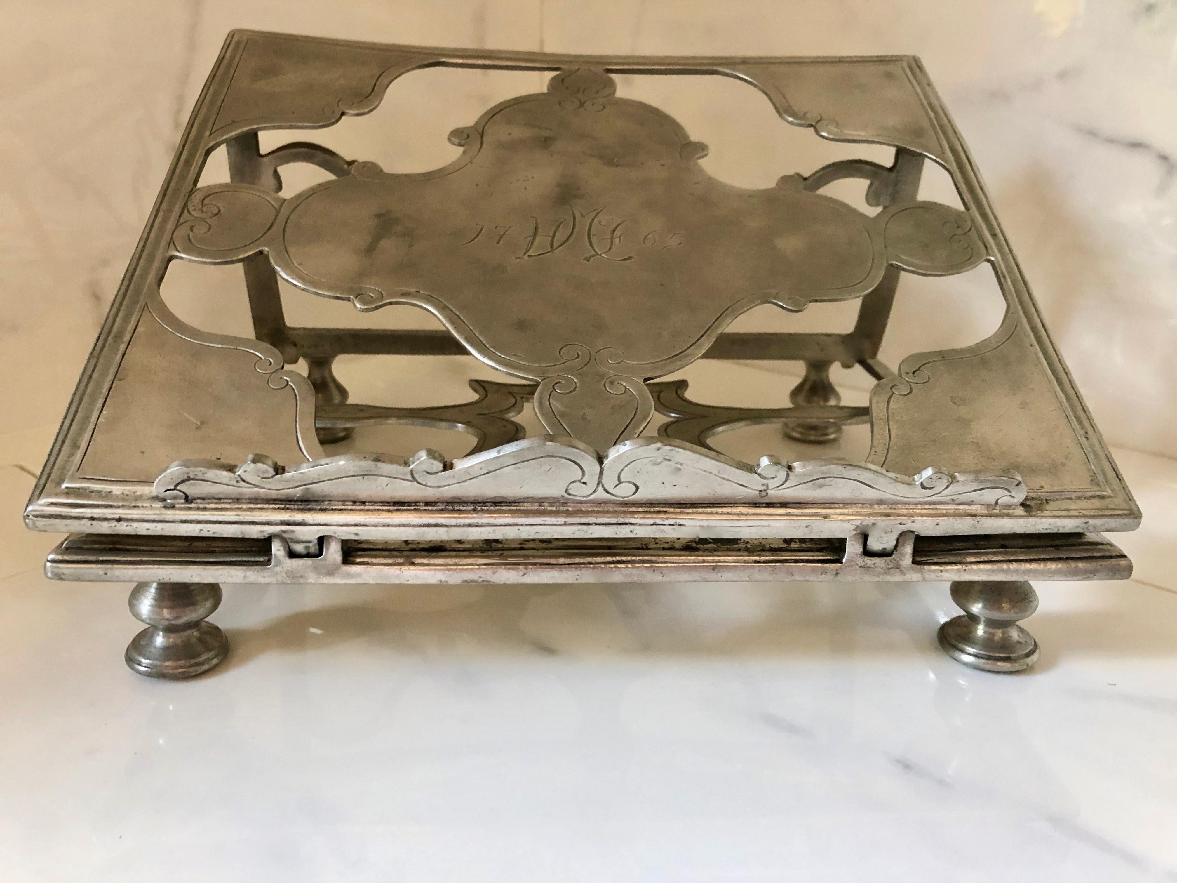 Italian Pewter Book Stand by Match In Excellent Condition In Hopewell, NJ