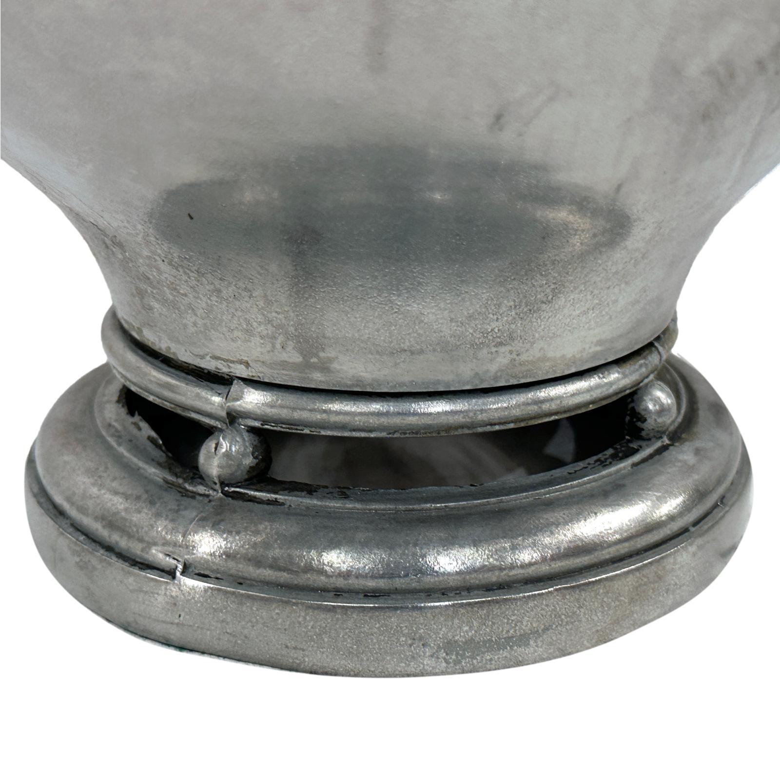 Italian Cast Metal Table Lamp In Good Condition For Sale In New York, NY