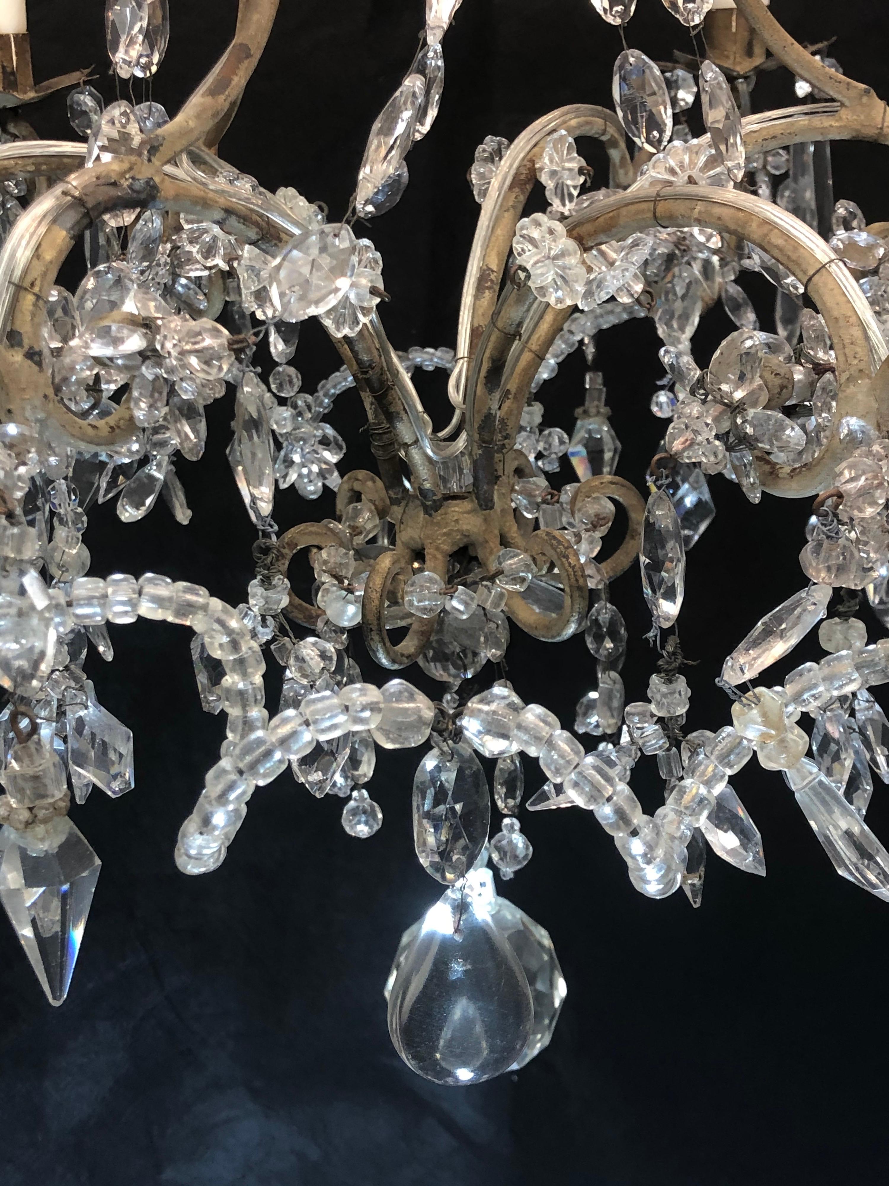 Italienischer Piedmont-Kronleuchter aus Kristall und Zinn im Chinoserie-Stil, 19. Jahrhundert im Angebot 3