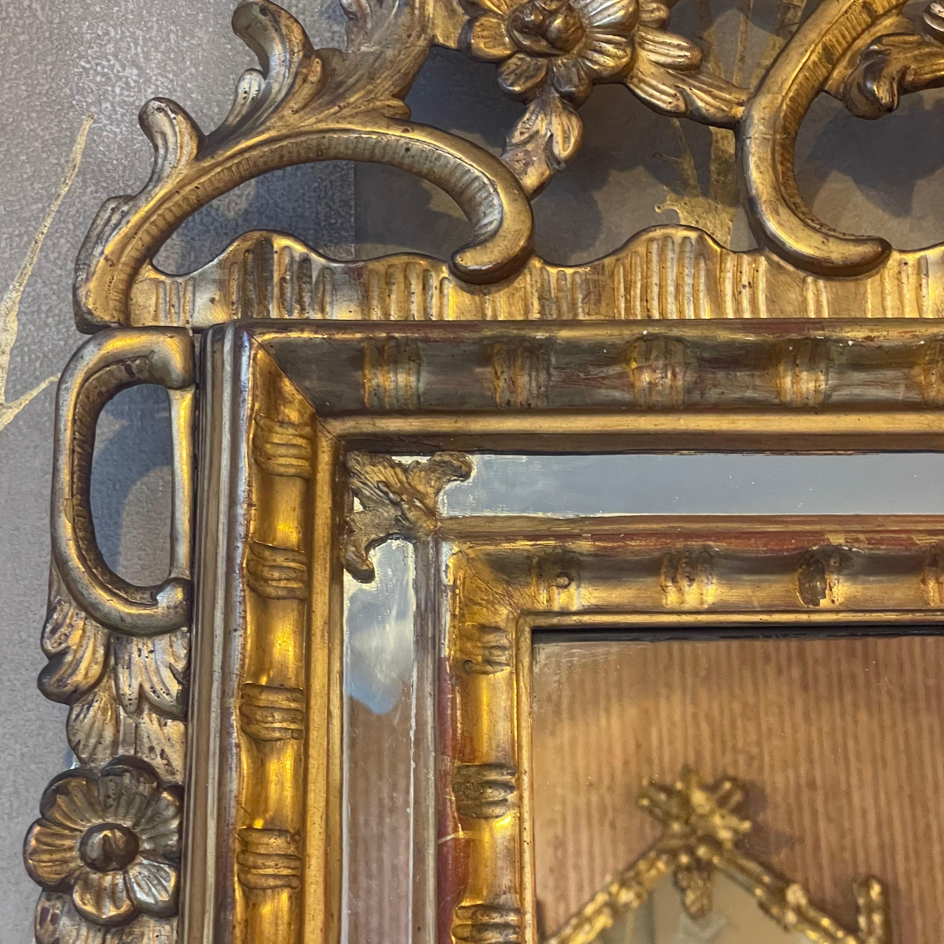 Italian Piedmontese Giltwood Mirror, circa 1780 For Sale 2