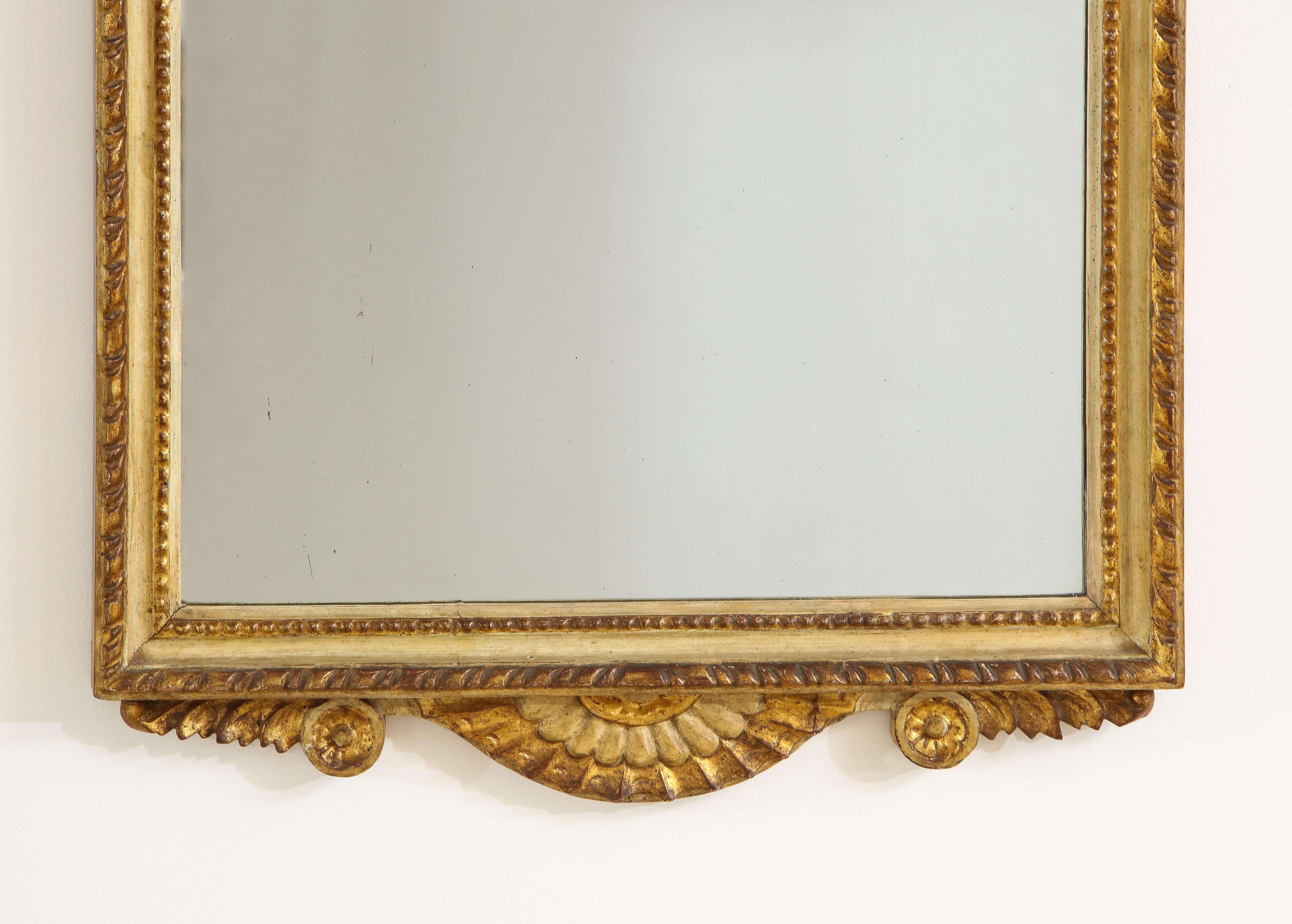 Italian Piedmontese Neoclassical Carved and Gilded Mirror 3