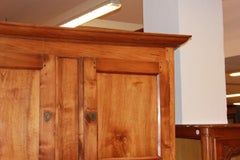 Italian Piemontese double-body sideboard from the early 1800s in cherry wood