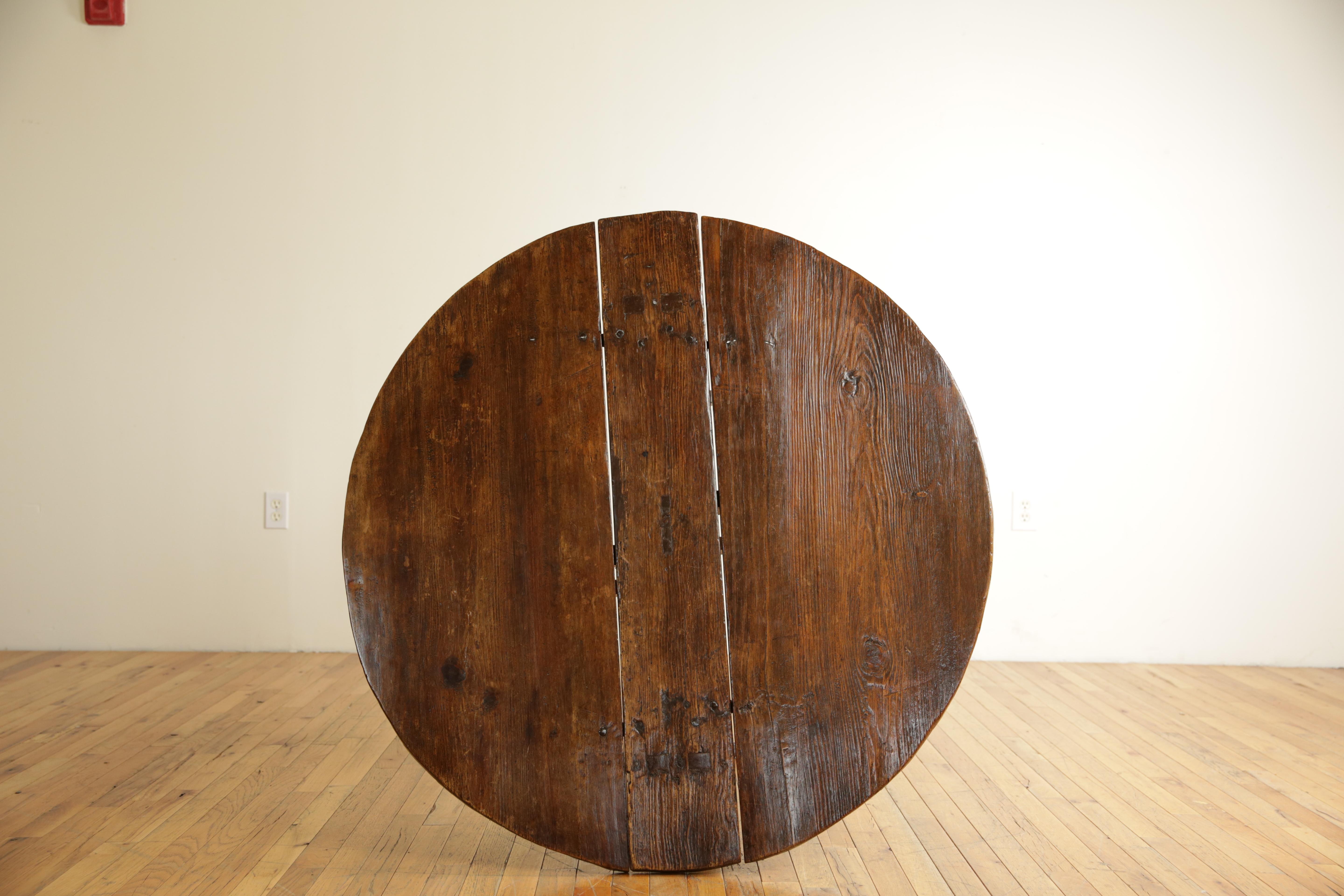 Italian, Tuscan, LXIV Period Castagno-Wood Folding Drop-Leaf Table, Early 18th C 4