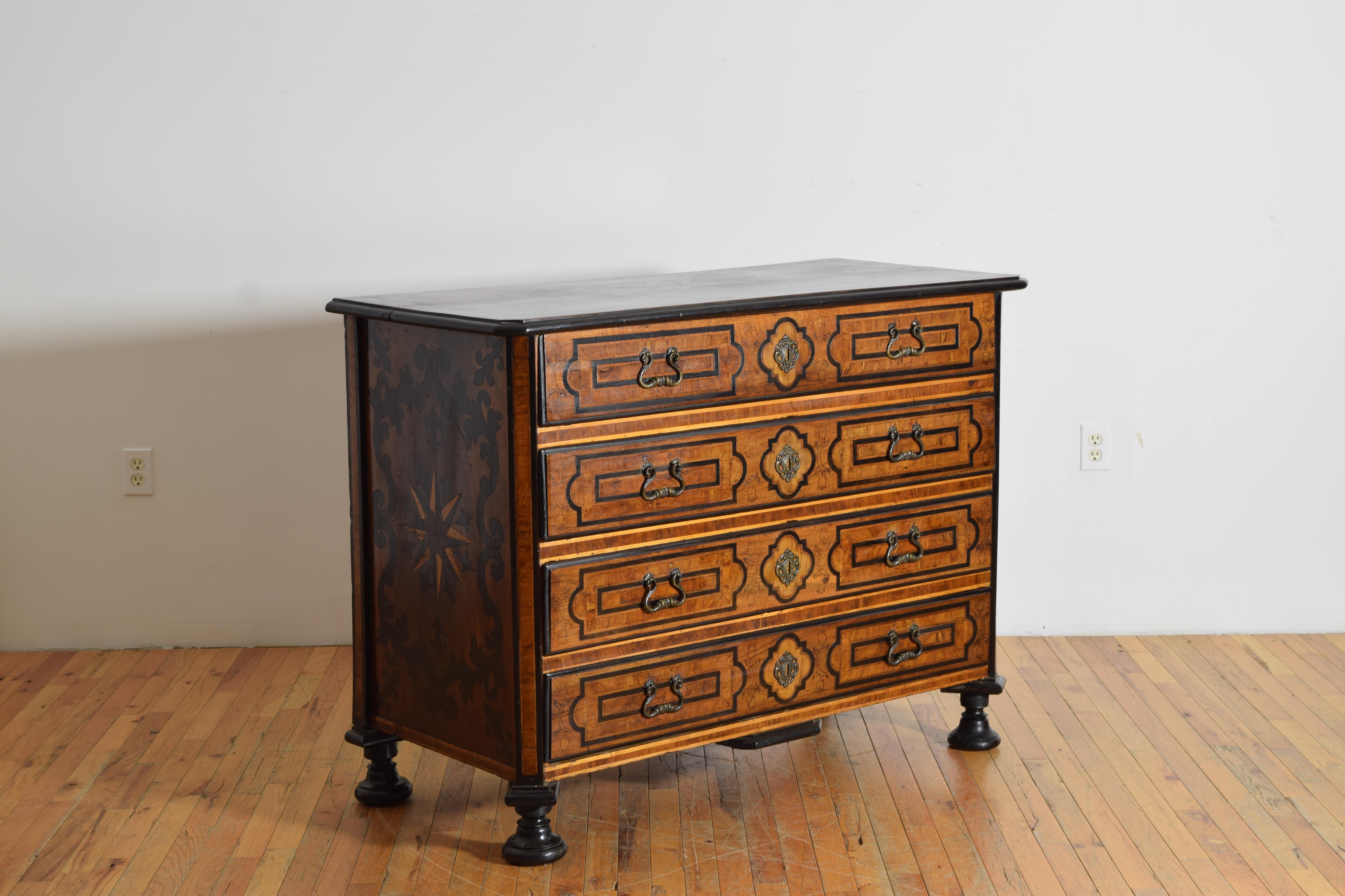 Italian, Piemontese, Walnut, Inlaid, & Ebonized 4-Drawer Commode, early 18th cen In Good Condition For Sale In Atlanta, GA