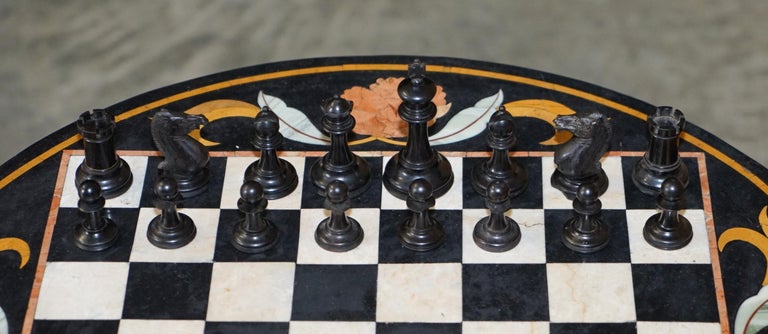 Italian Pietra Dura Marble Chess Table Regency Hardwood Base Staunton Chess Set For Sale 1