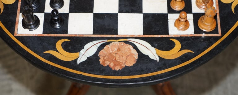 Italian Pietra Dura Marble Chess Table Regency Hardwood Base Staunton Chess Set For Sale 5