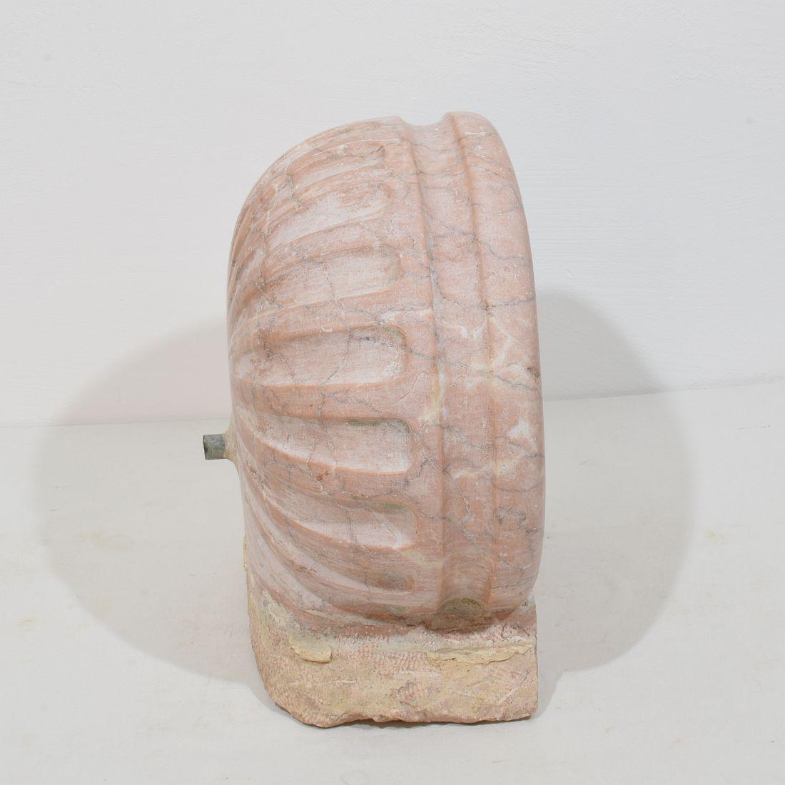 Italian Pink Marble 18th/19th Century Water Basin or Sink 3