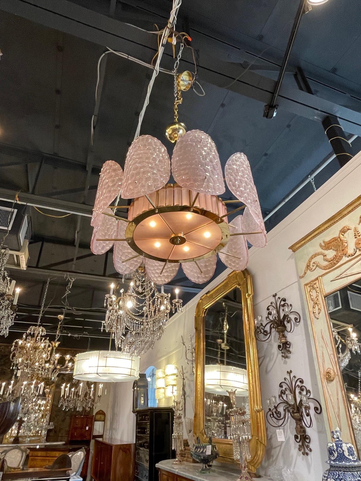 Lampadario italiano in vetro di Murano rosa e ottone in vendita 1