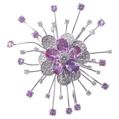Ciondolo a spilla a fiore grande in oro con diamante e zaffiro rosa italiano