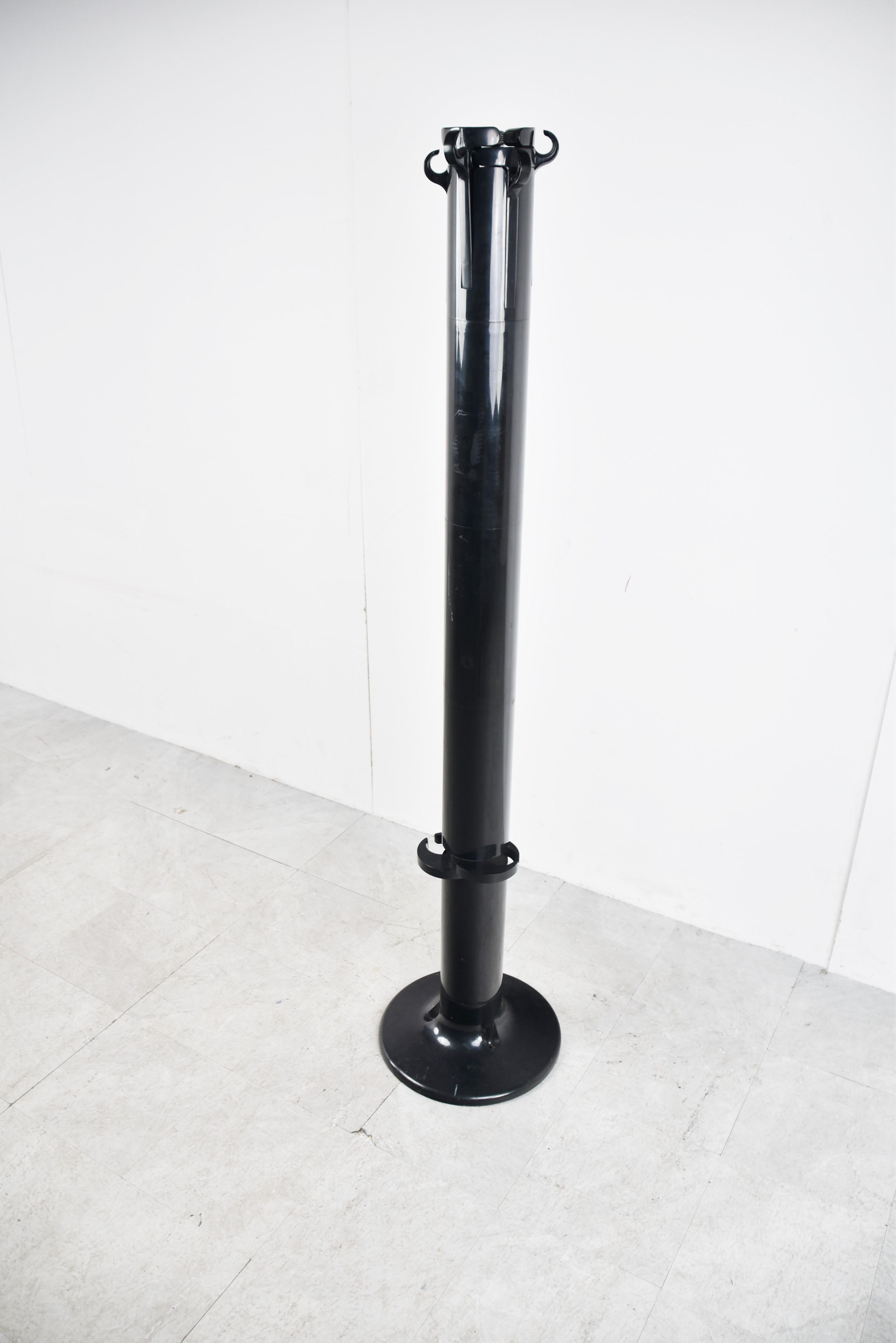 Plastic Italian Planta Coat Rack by Giancarlo Piretti for Anonima Castelli For Sale