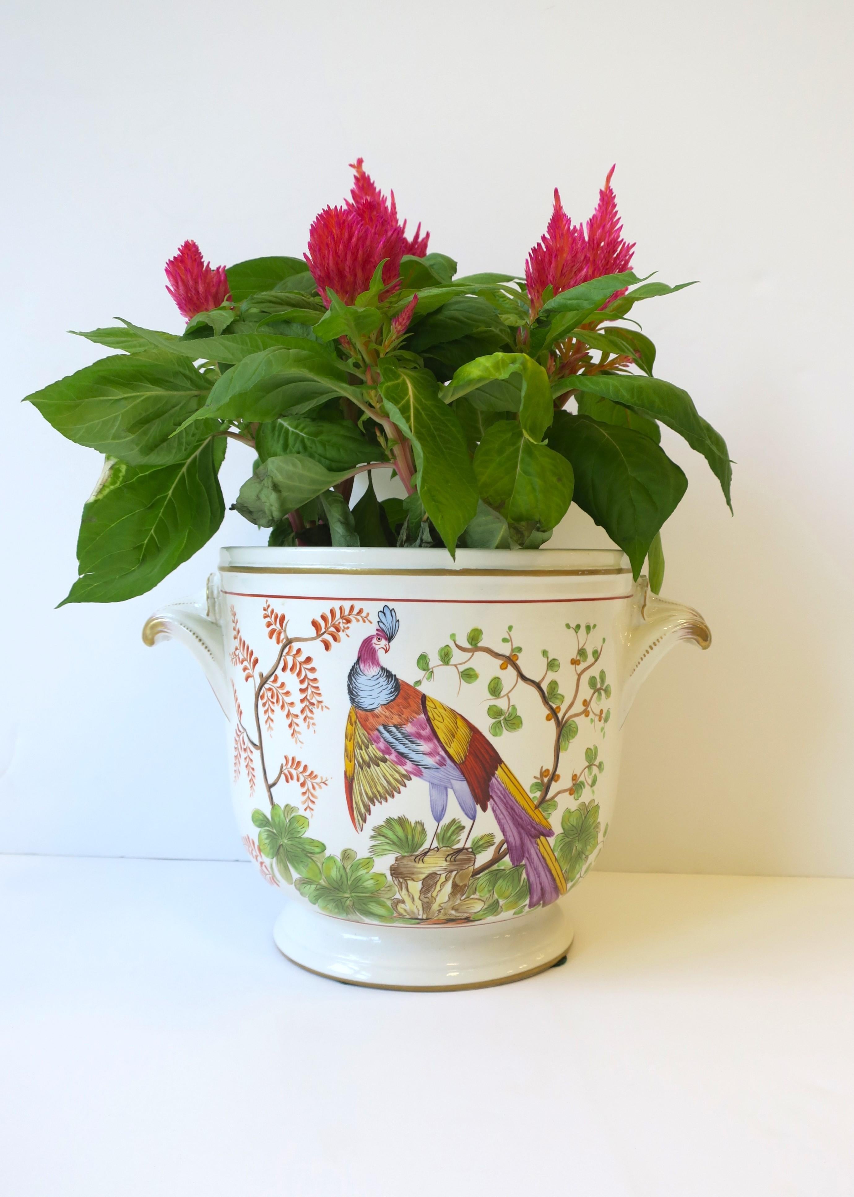 20th Century Italian Flower Planter Cachepot Jardinière Peacock Bird by Mottahedeh, Italy For Sale