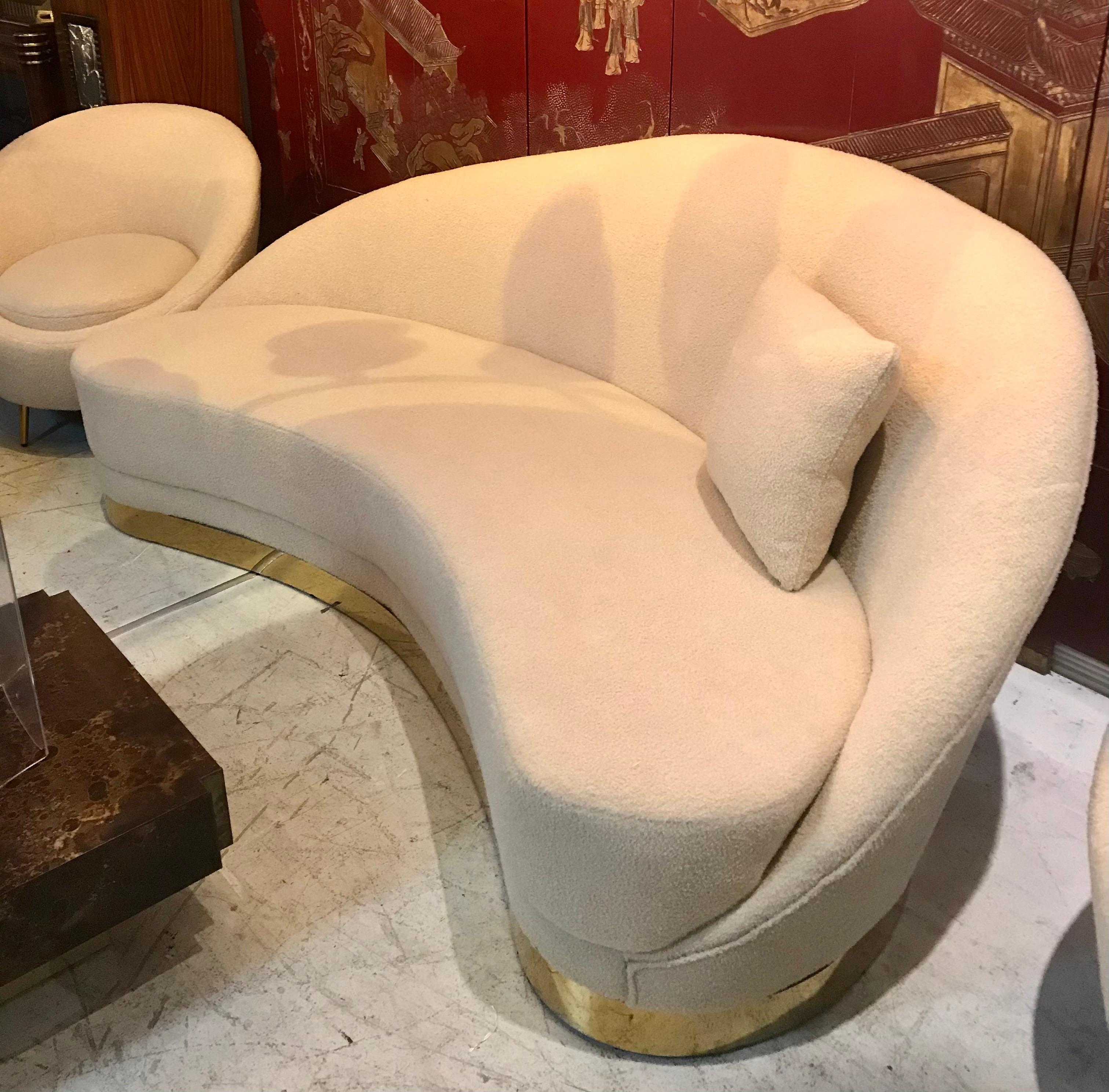 Italian Plush  Curved Sofa  In Good Condition In Miami, FL
