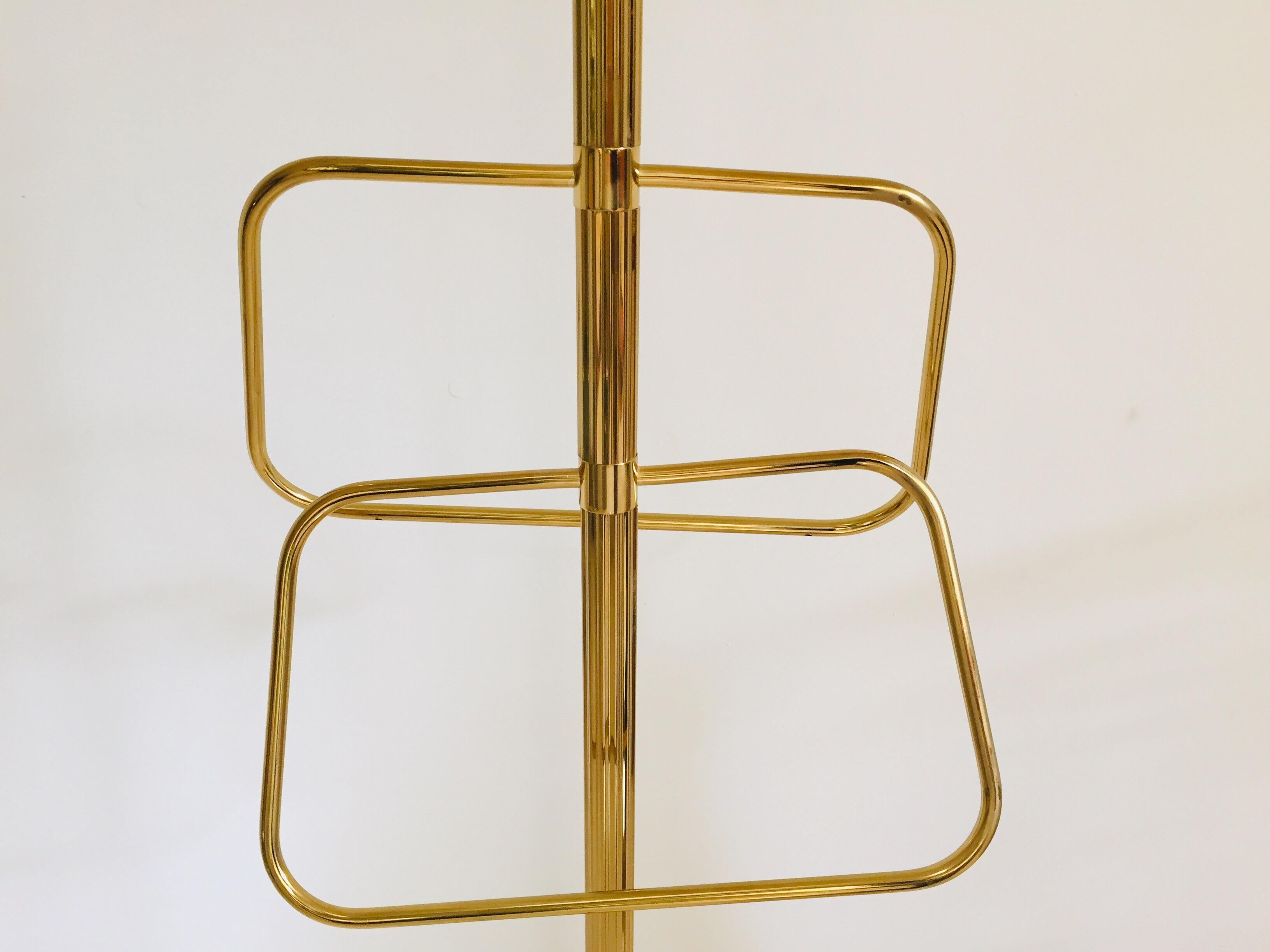 Post Modern Polished Brass Valet Stand, Italy 1970 In Good Condition For Sale In North Hollywood, CA