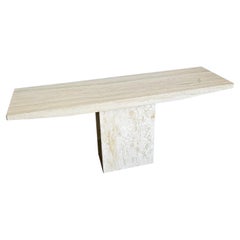 Console rectangulaire italienne en travertin poli