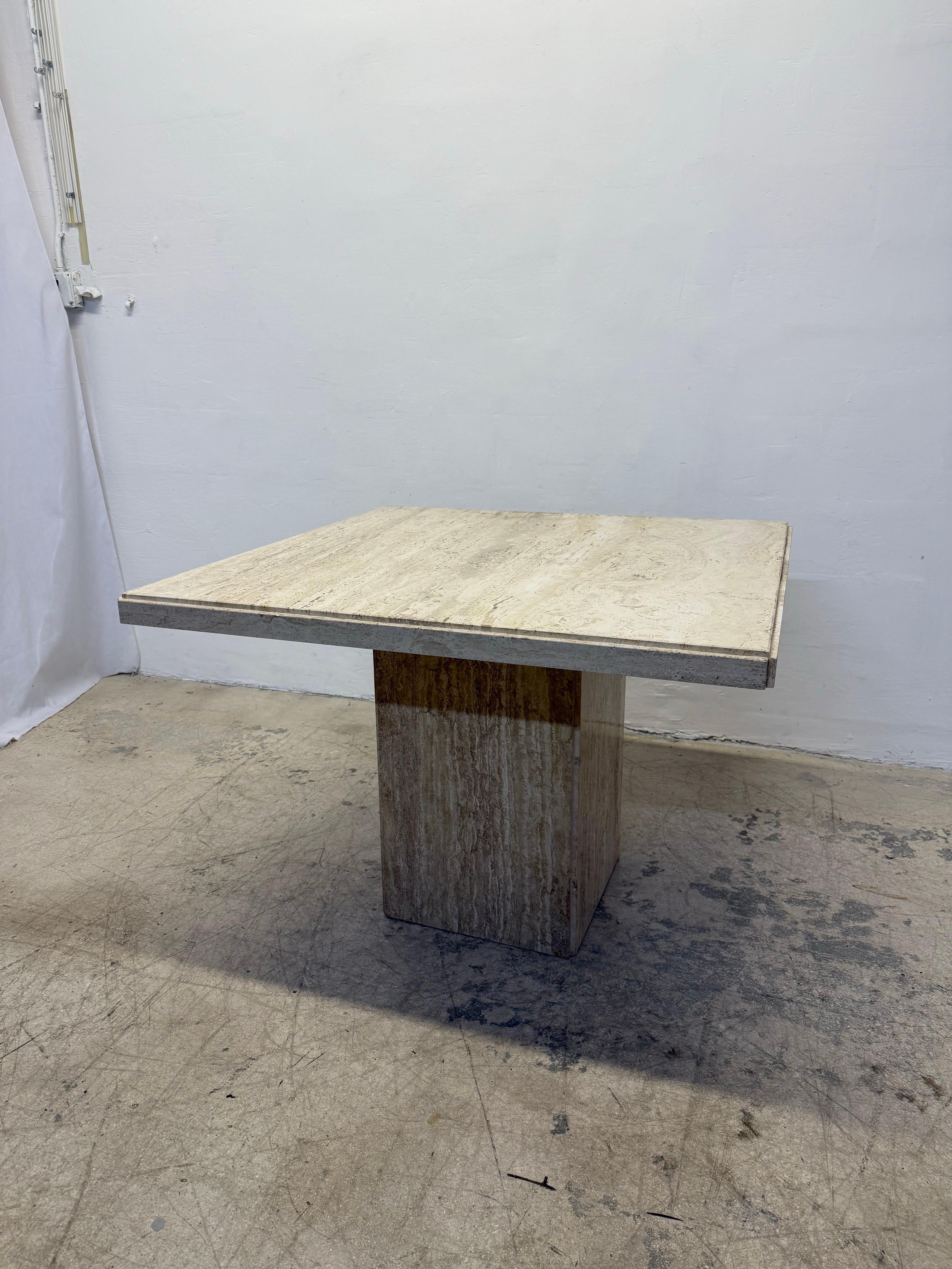 Italian Polished Travertine Square Dining or Center Table, 1970s In Good Condition In Miami, FL