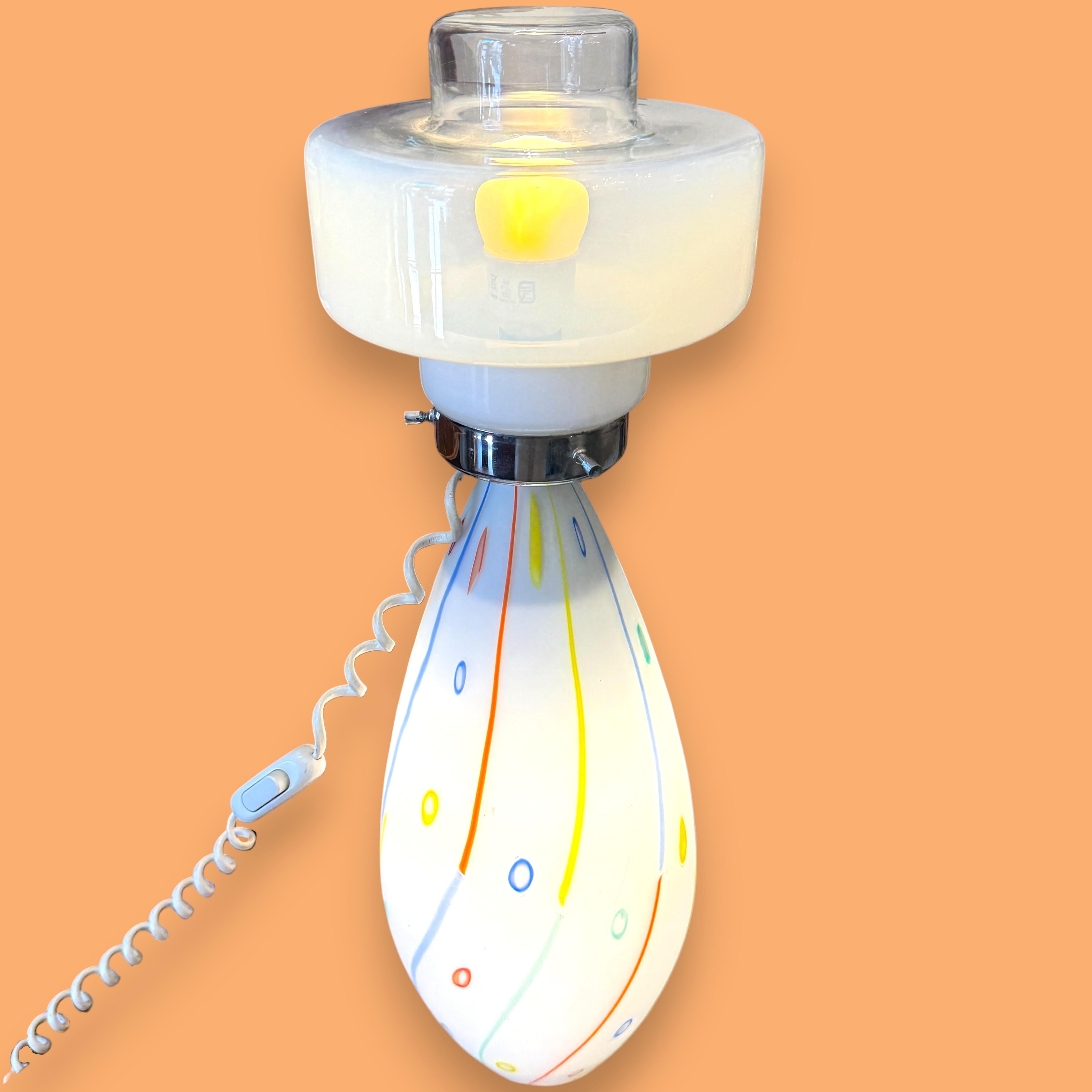 Moderne Lampe vintage POP en verre de Murano et chrome peinte à la main, circa 1970 en vente