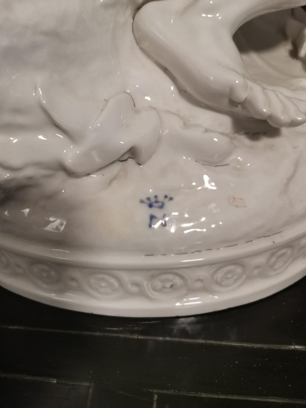 Baroque Porcelaine italienne du 19ème siècle « Rape d'une Sabine » en vente