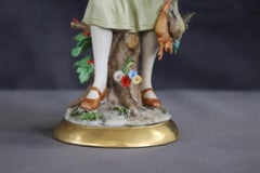 Ornement biscuit en porcelaine italienne de Benacchio pour Triade, 1980