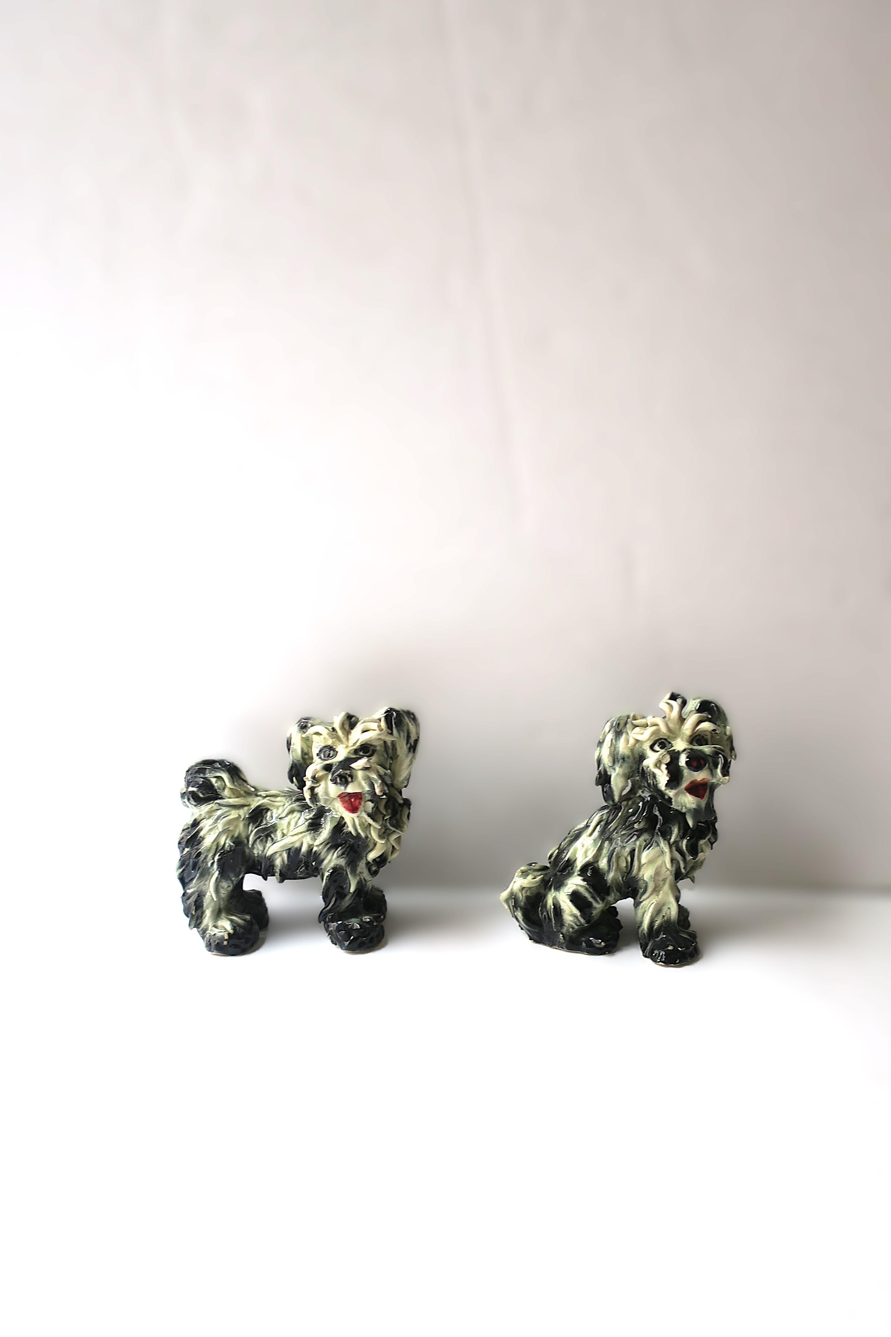 Esculturas de porcelana italiana para perros Italiano en venta
