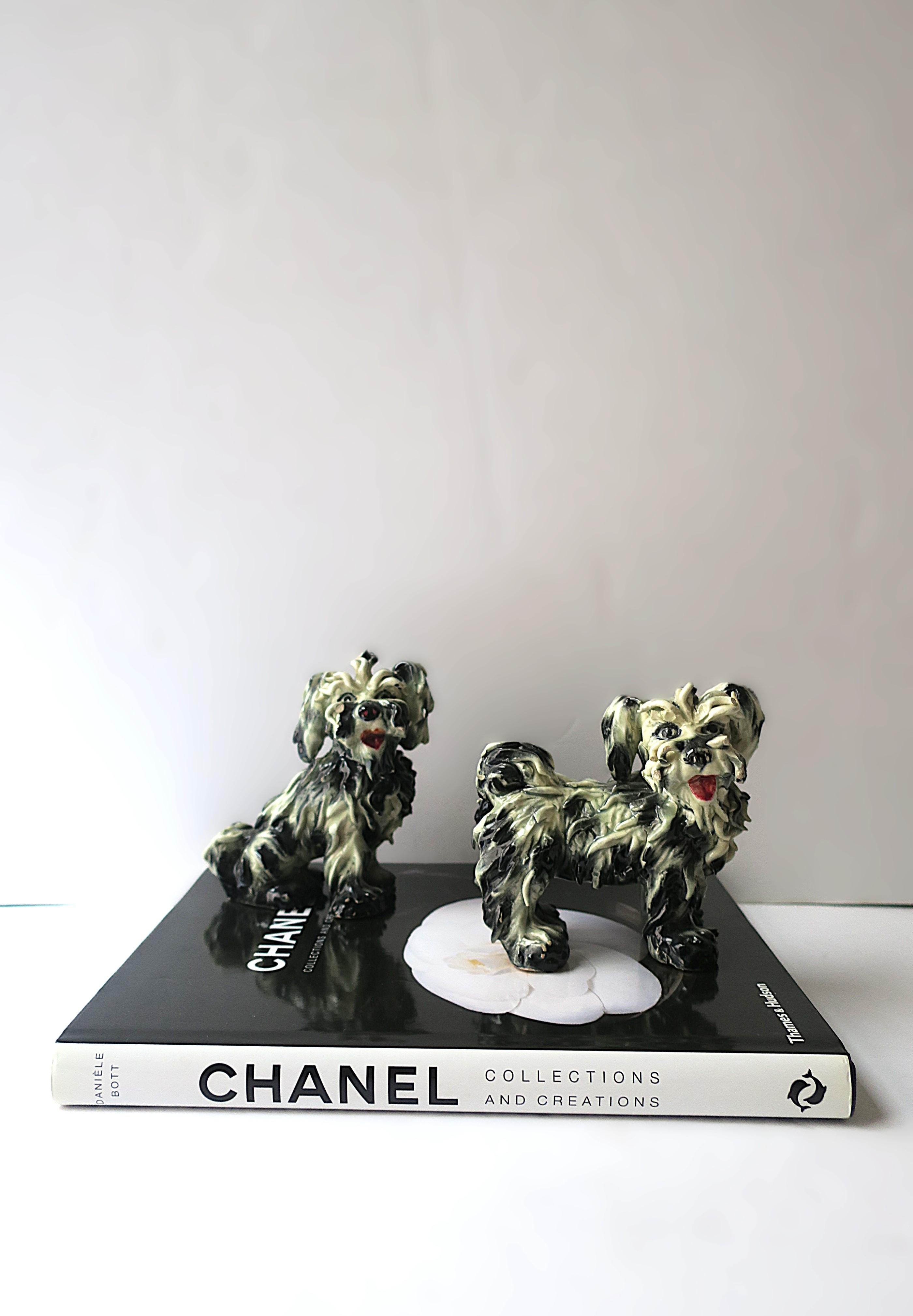 Esculturas de porcelana italiana para perros en venta 3