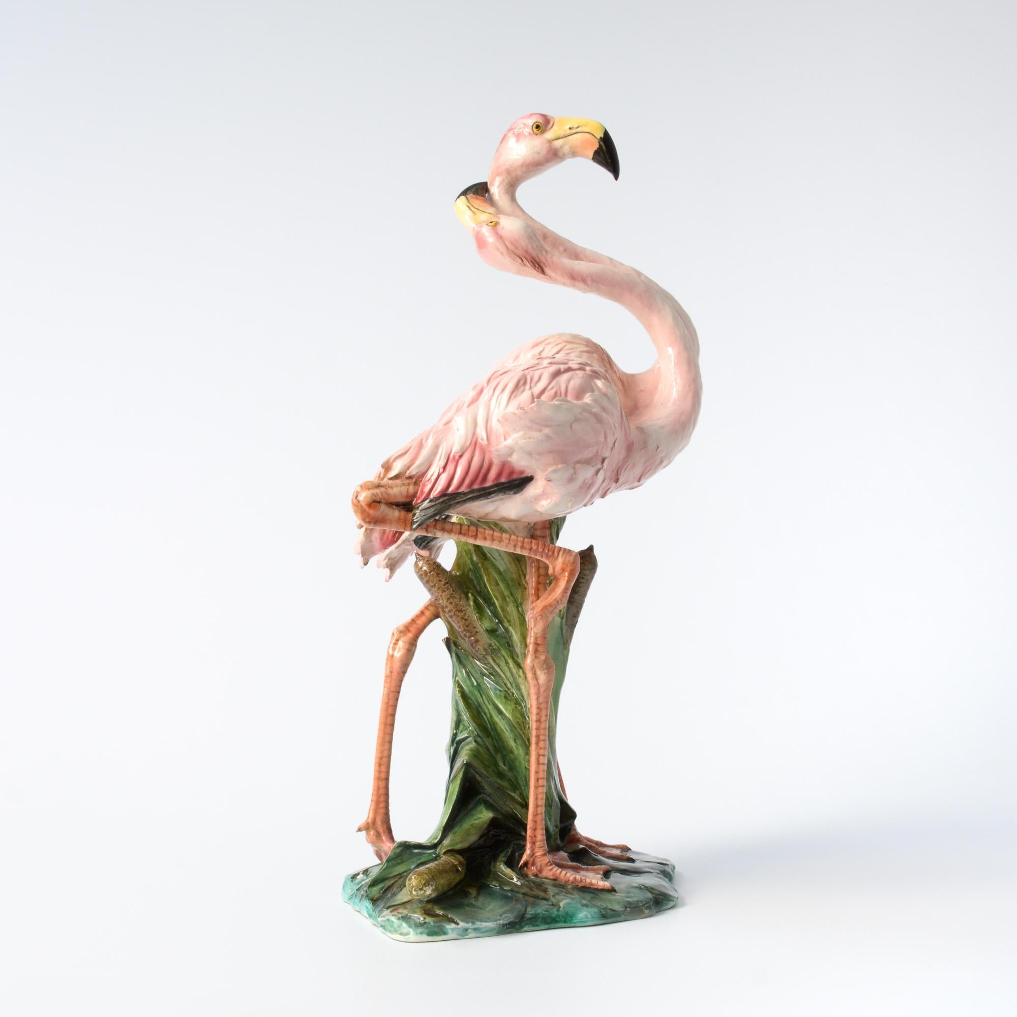 Italian Porcelain Flamingo Statue of the 1950s In Good Condition In Vlimmeren, BE