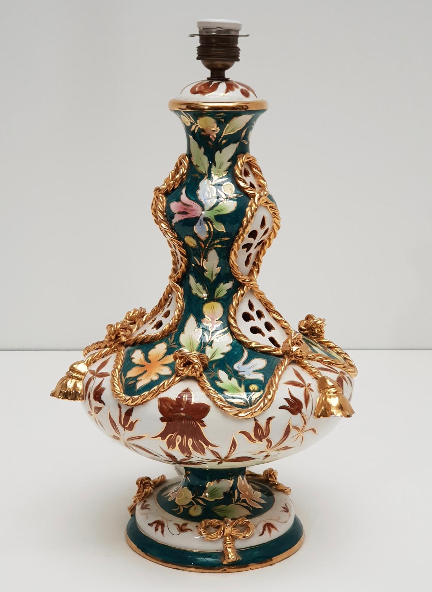 Italian Porcelain Gilded Table Lamp, circa 1970s 3